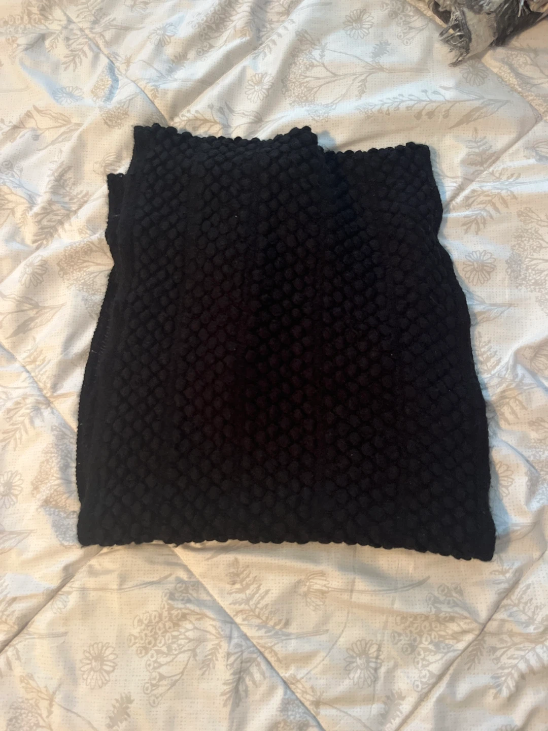 Black Textured scarf