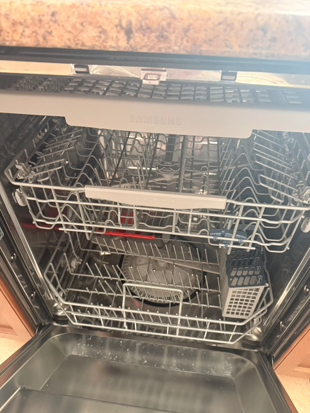 Samsung Dishwasher - photo 5