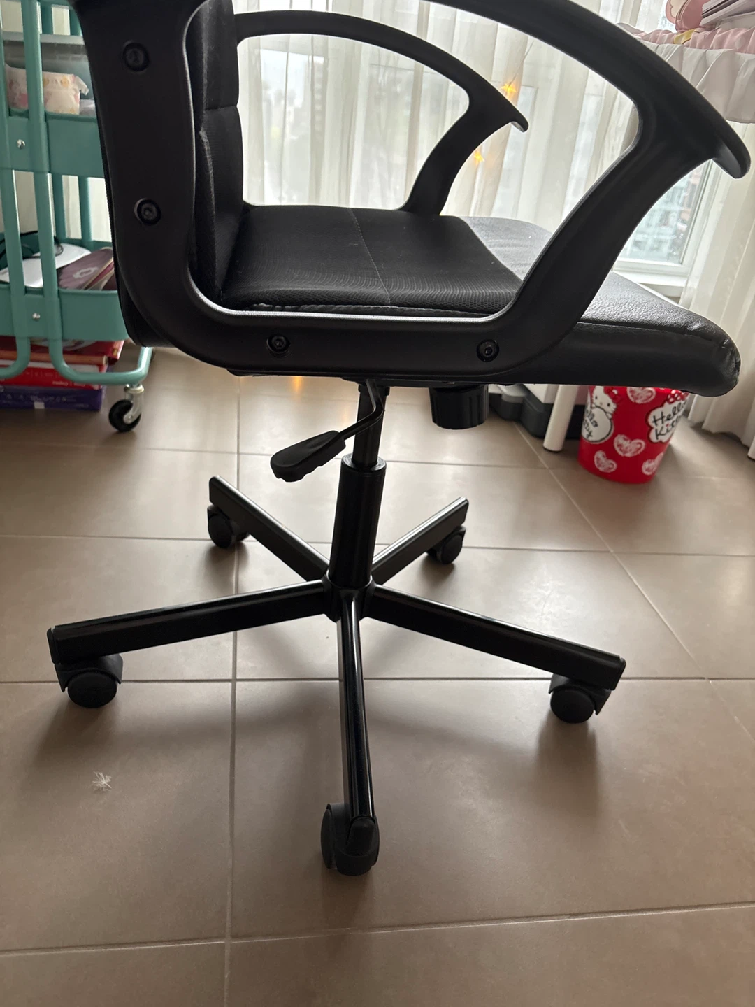 Black Office Chair - photo 3