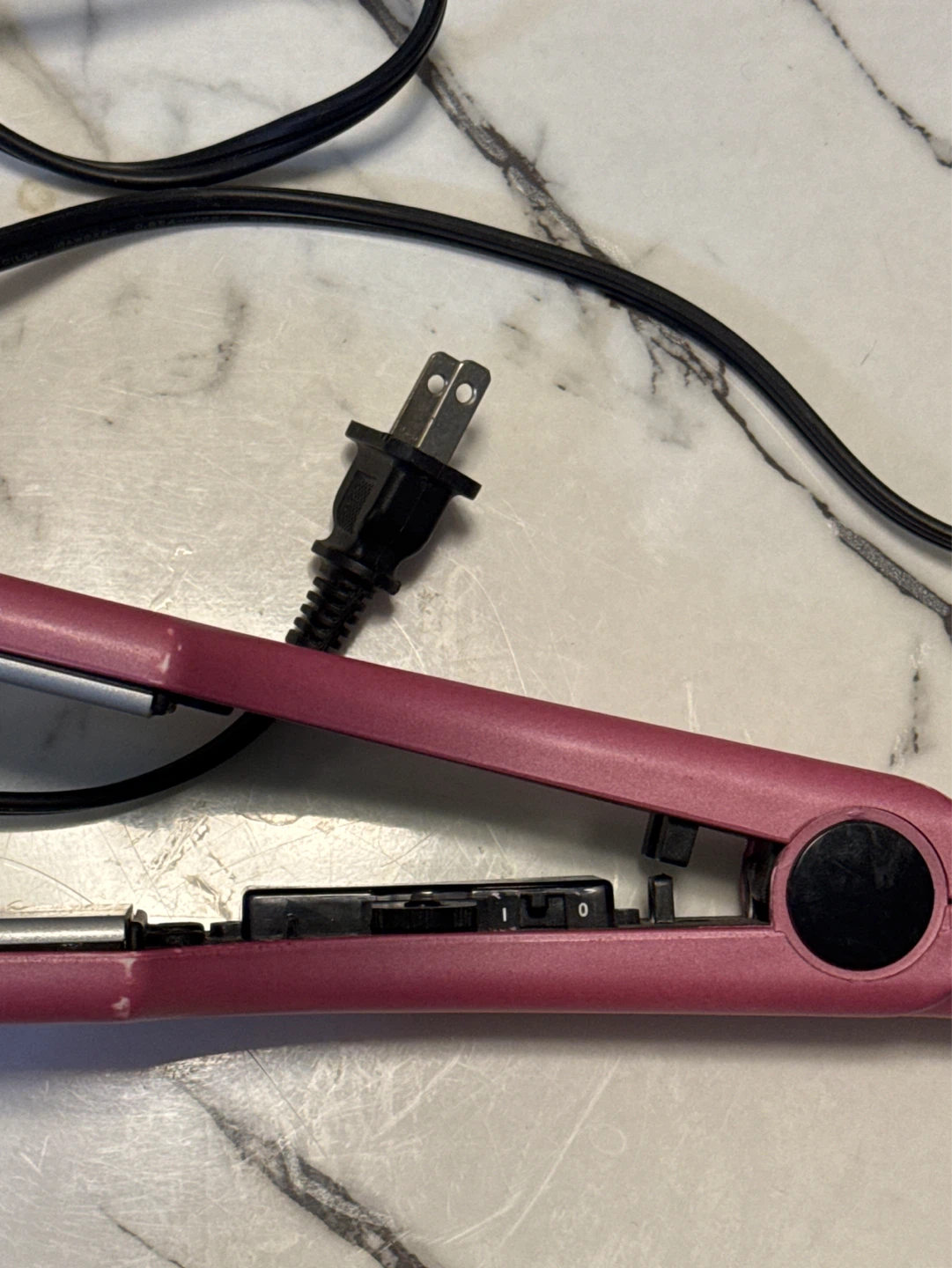 Revlon Pink Hair Straightener - photo 3