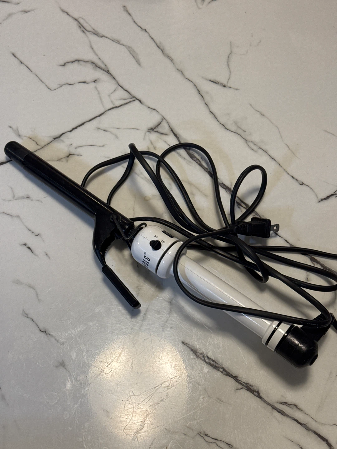Hot Tools Curling Iron