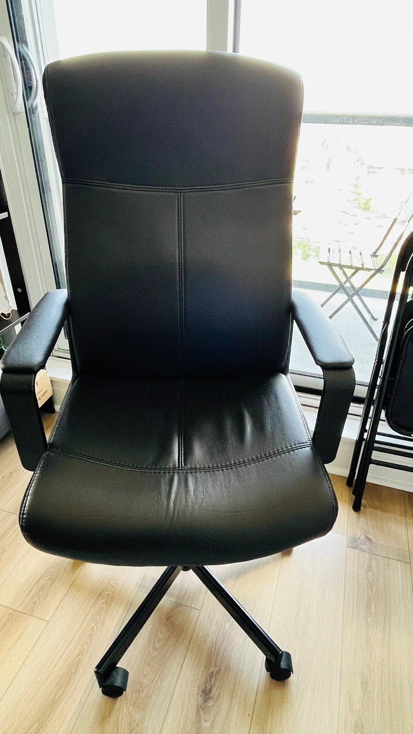 Black Office Chair