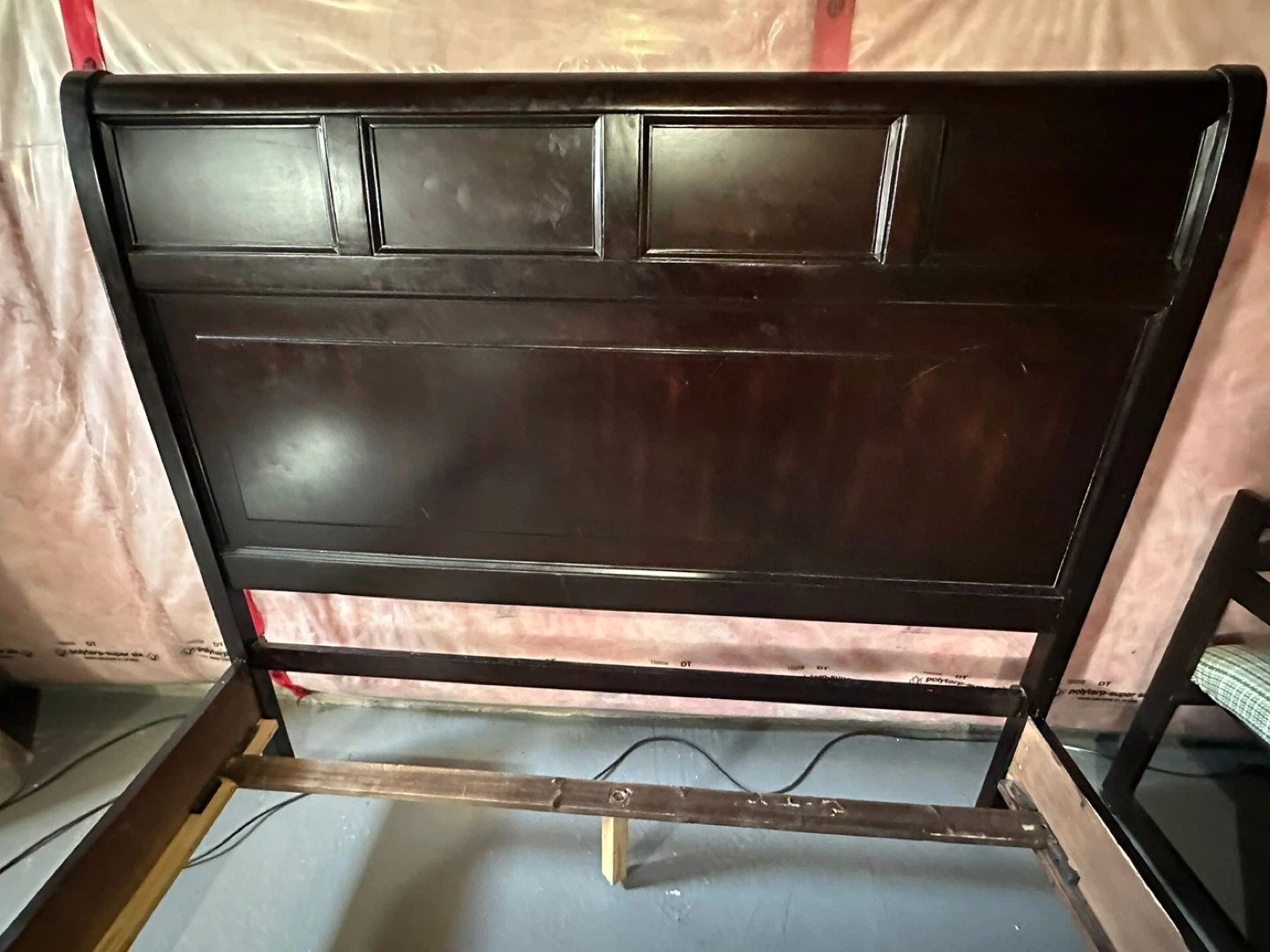 Dark Wood Bed Frame Queen - photo 3