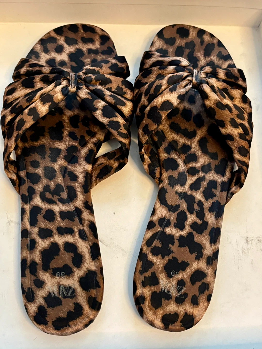 ZARA Leopard Print Slide Sandals Size 9 - photo 4