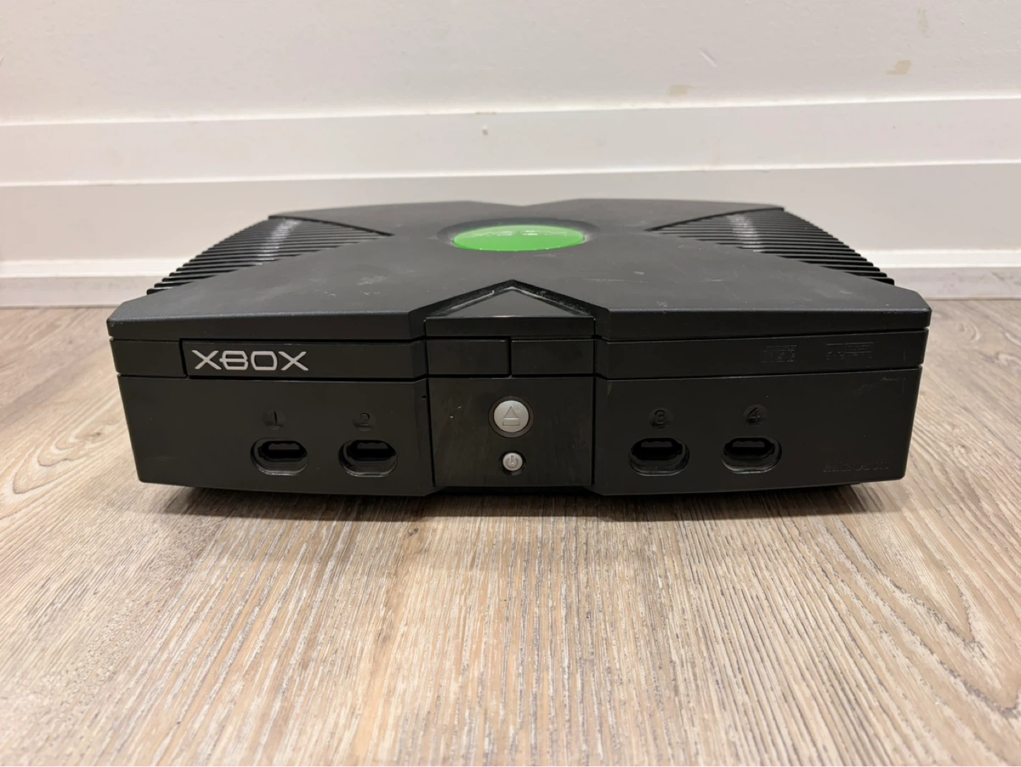 For Parts / Not Working - Original Xbox Console (Black, 2001)