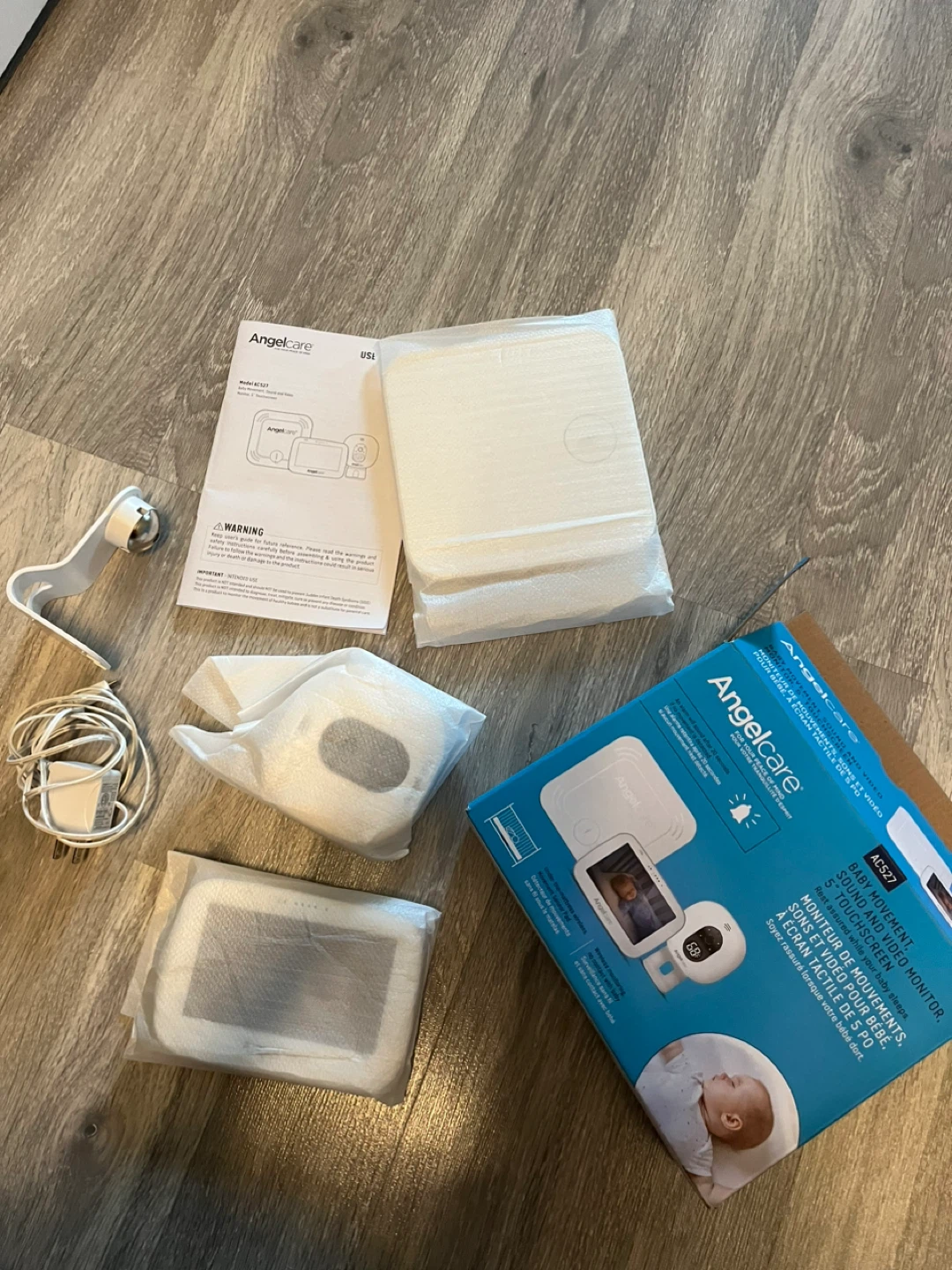 Angelcare AC527 Baby Movement, Sound and Video Monitor - photo 3