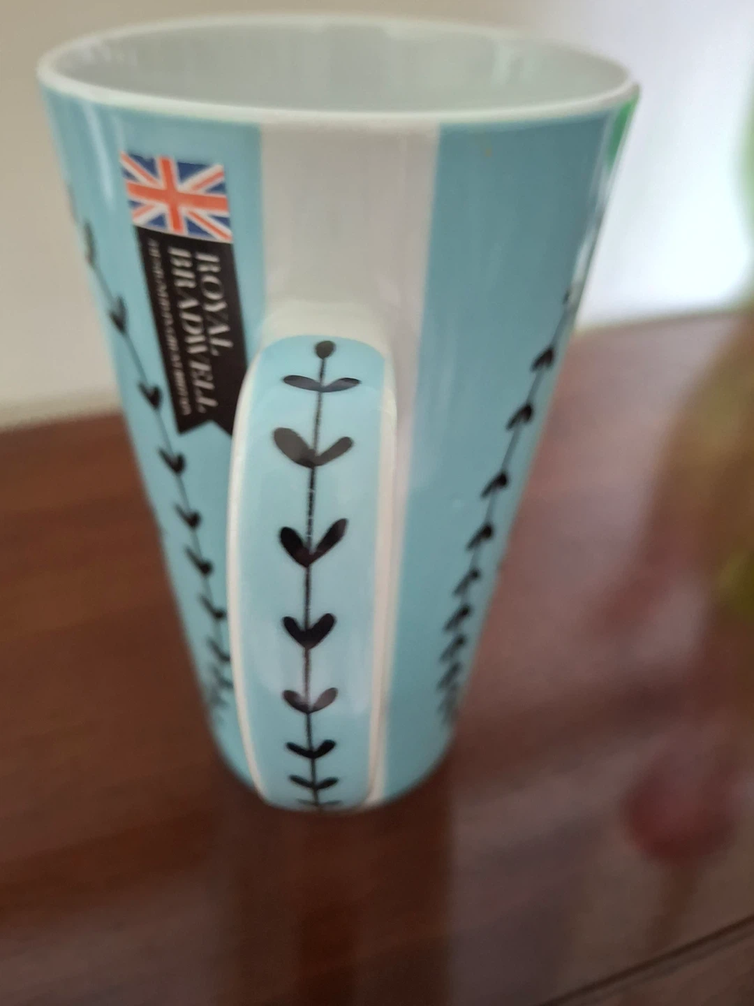 Royal Bradwell "Life is Short Buy the Shoes" mug - photo 3
