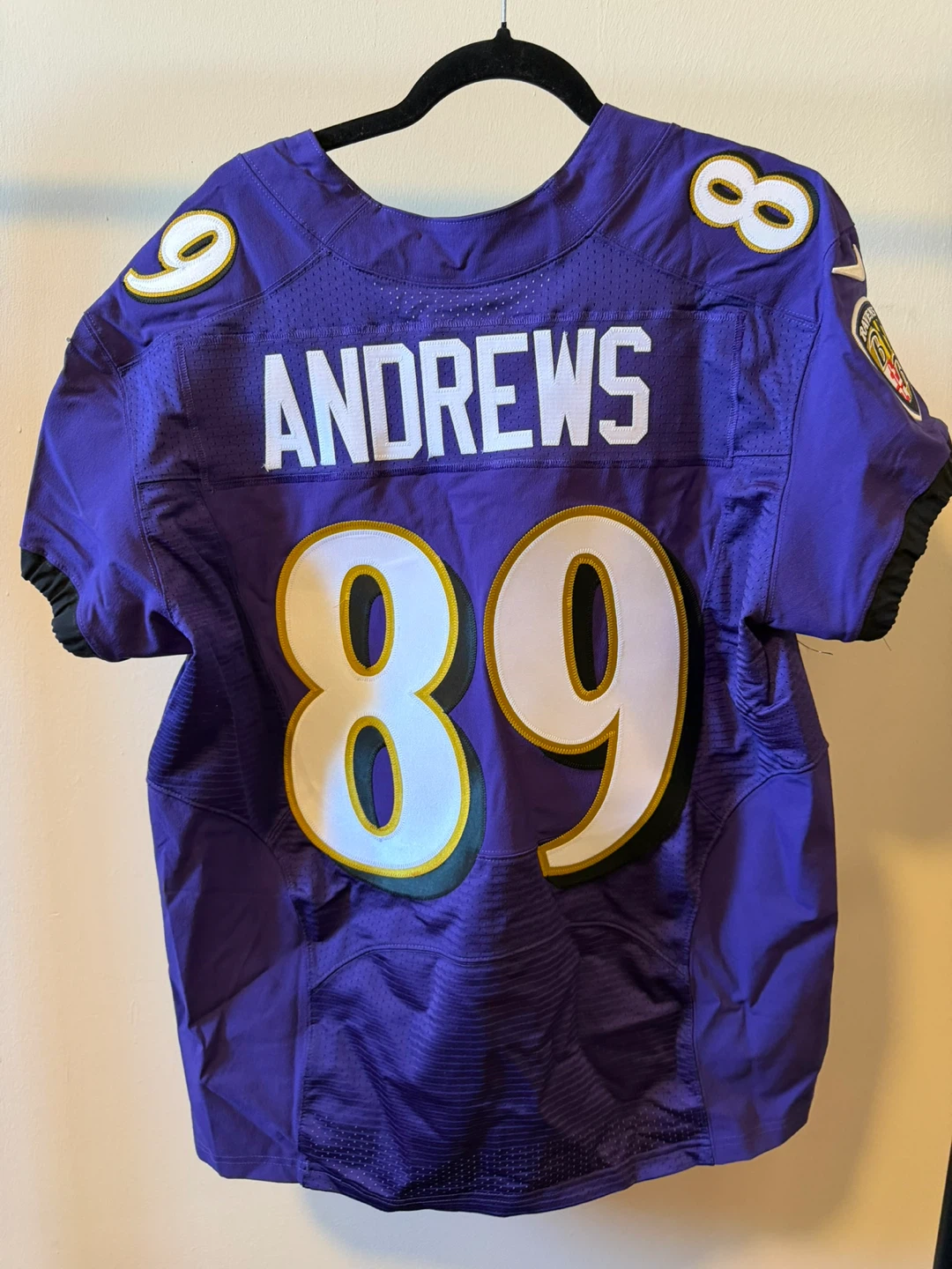 NBA/NFL/NHL/Soccer Jerseys