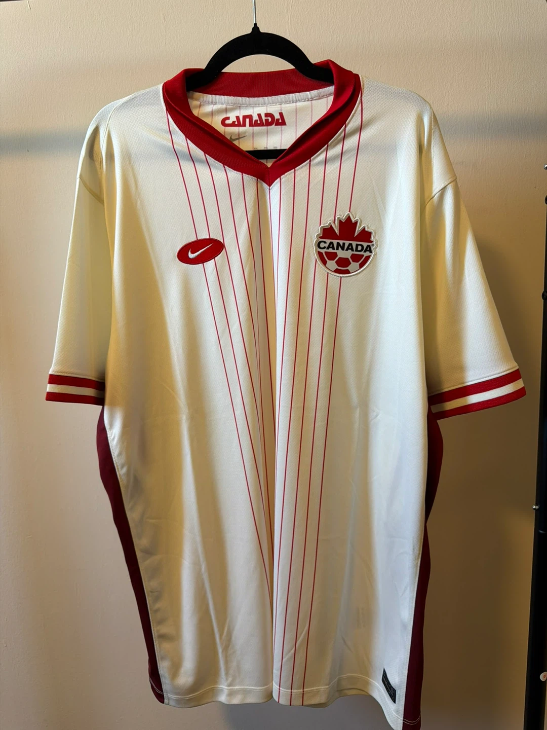 NBA/NFL/NHL/Soccer Jerseys - photo 3