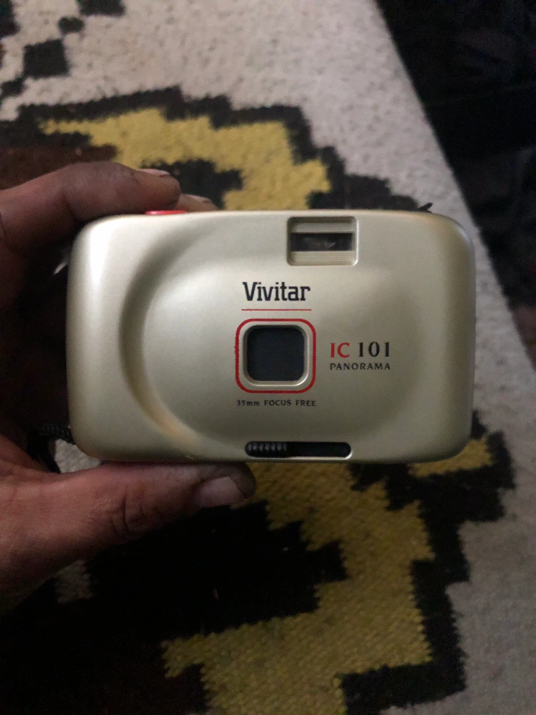 Vivitar IC 101 Panorama 35mm Focus Free Camera