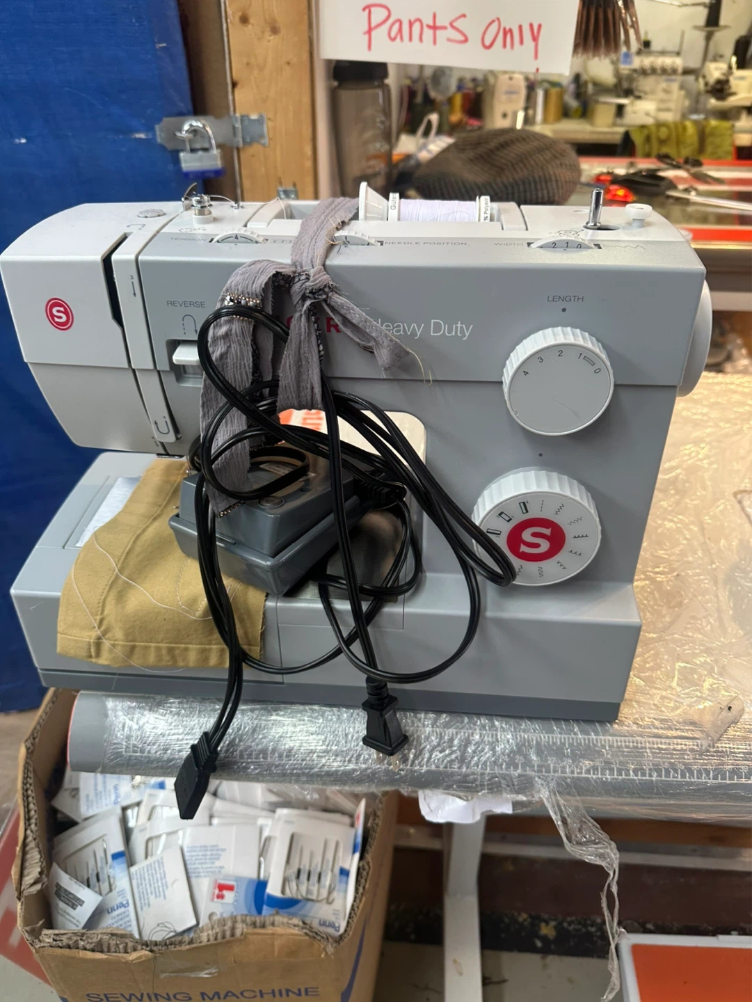 Singer 4411 Heavy Duty Sewing Machine