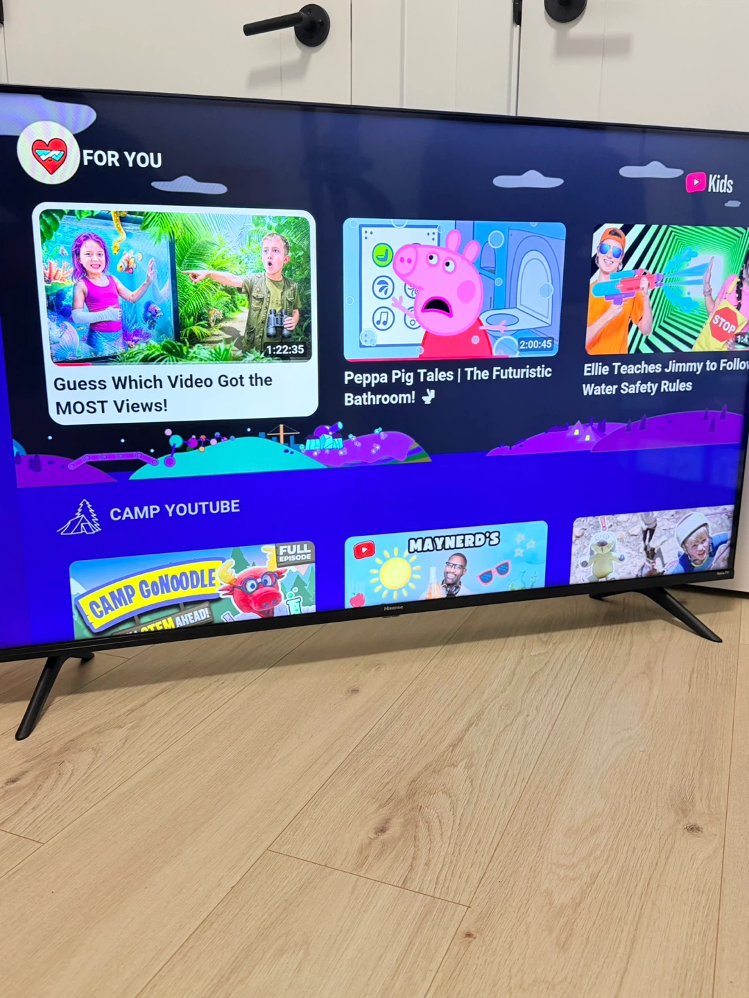 Hisense 50” Smart TV - Delivery considered - photo 2