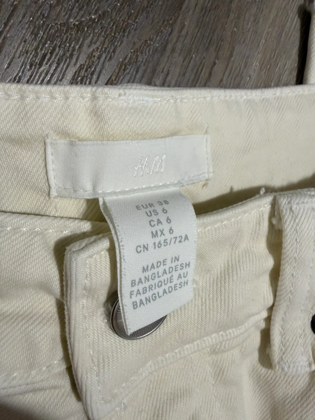 Cream H&M High-Waisted Jeans - photo 3