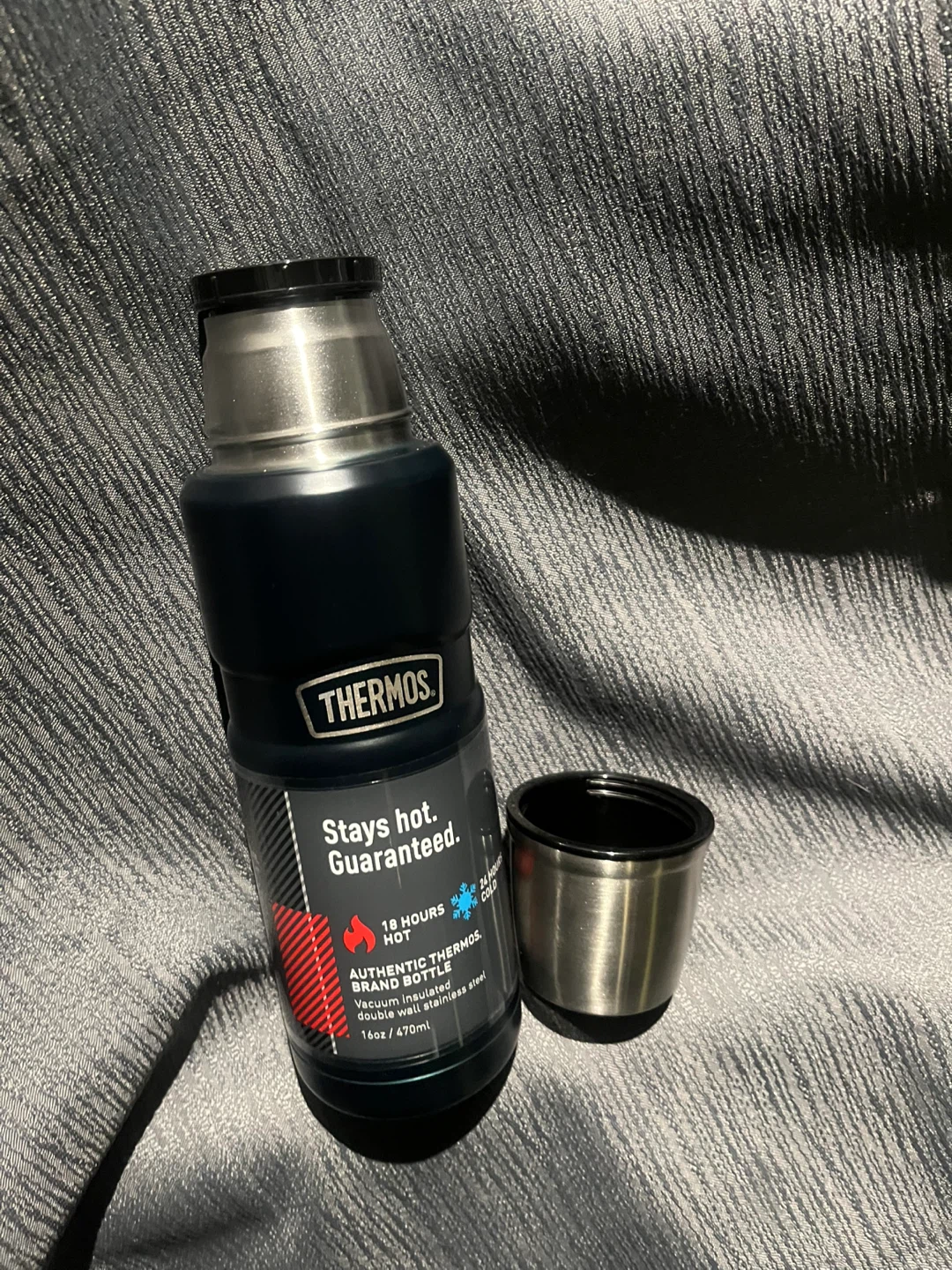 Thermos Vacuum Insulated Brand Bottle - 16oz / 470ml - photo 2