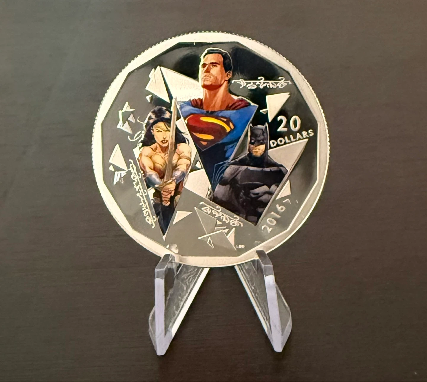 2016 $20 Fine Silver Coin - Batman v Superman: Dawn of Justice - photo 5