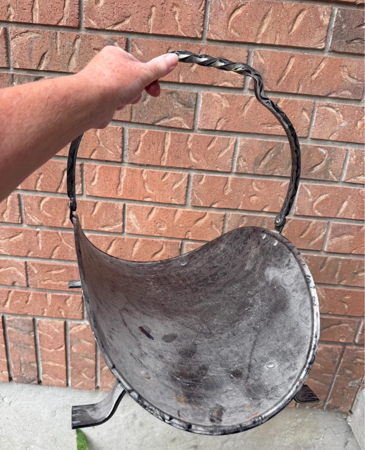 Decorative Metal Log Holder Basket - photo 2