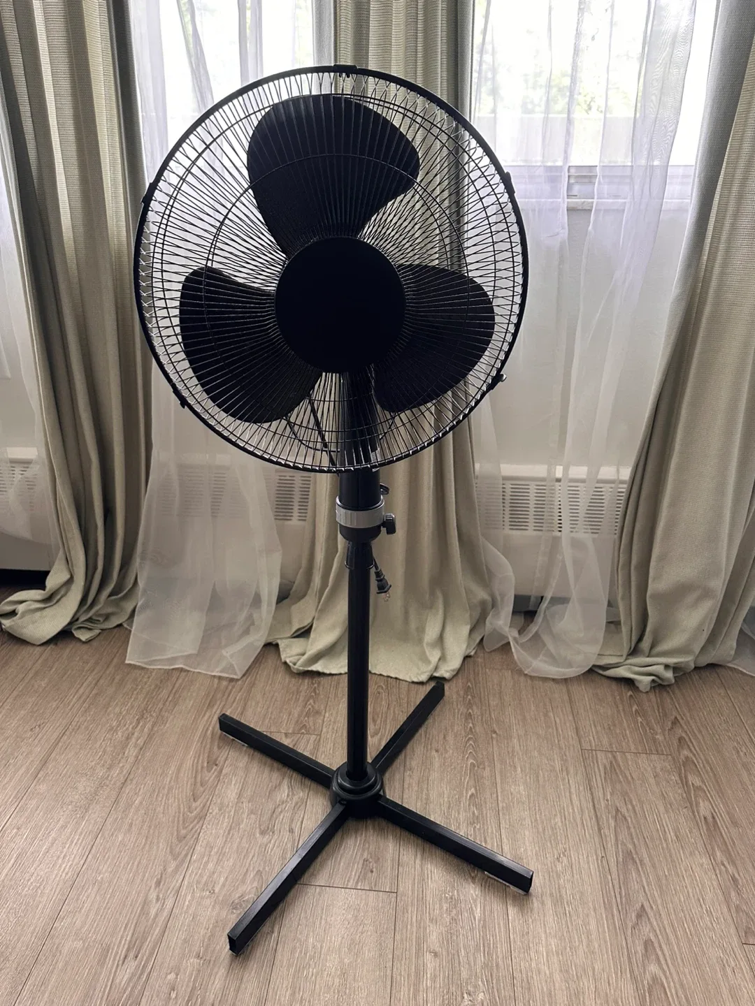 Black Adjustable Pedestal Fan