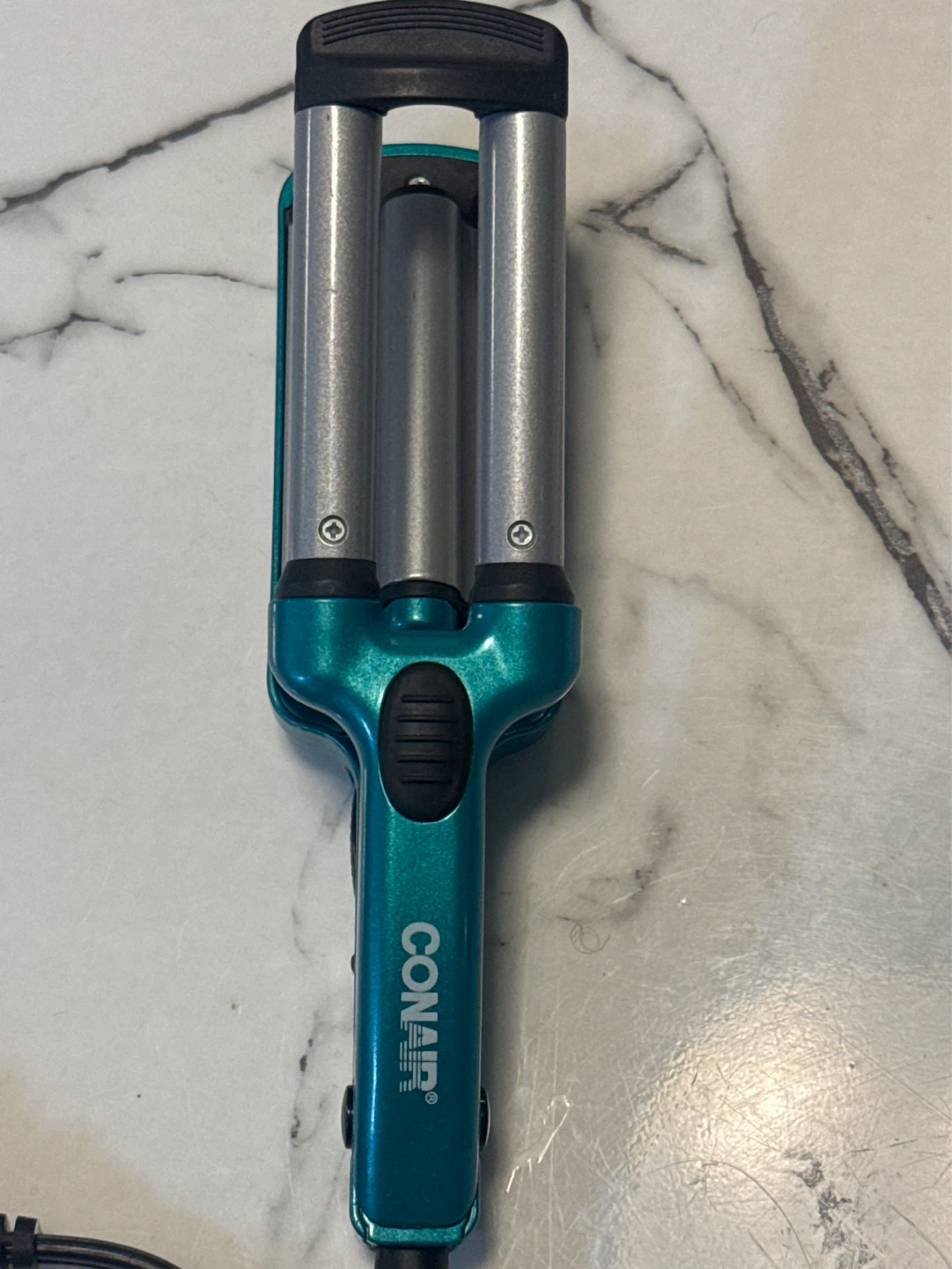 Conair Instant Heat Triple Barrel Waver - photo 2