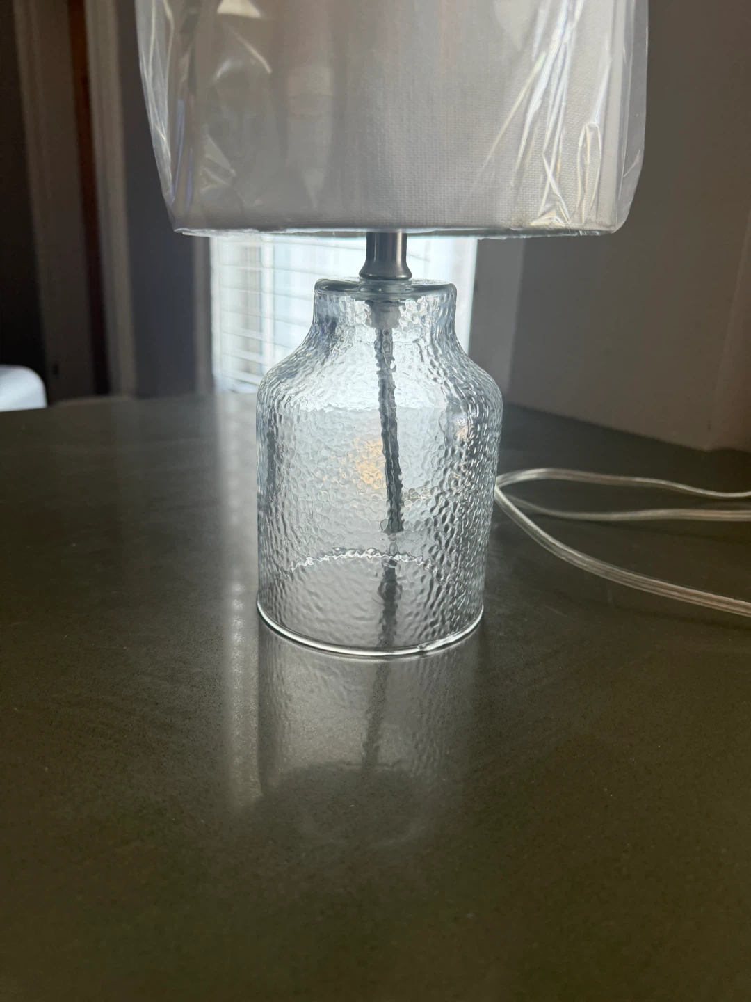 Small Glass Base Table Lamp with White Shade - photo 3