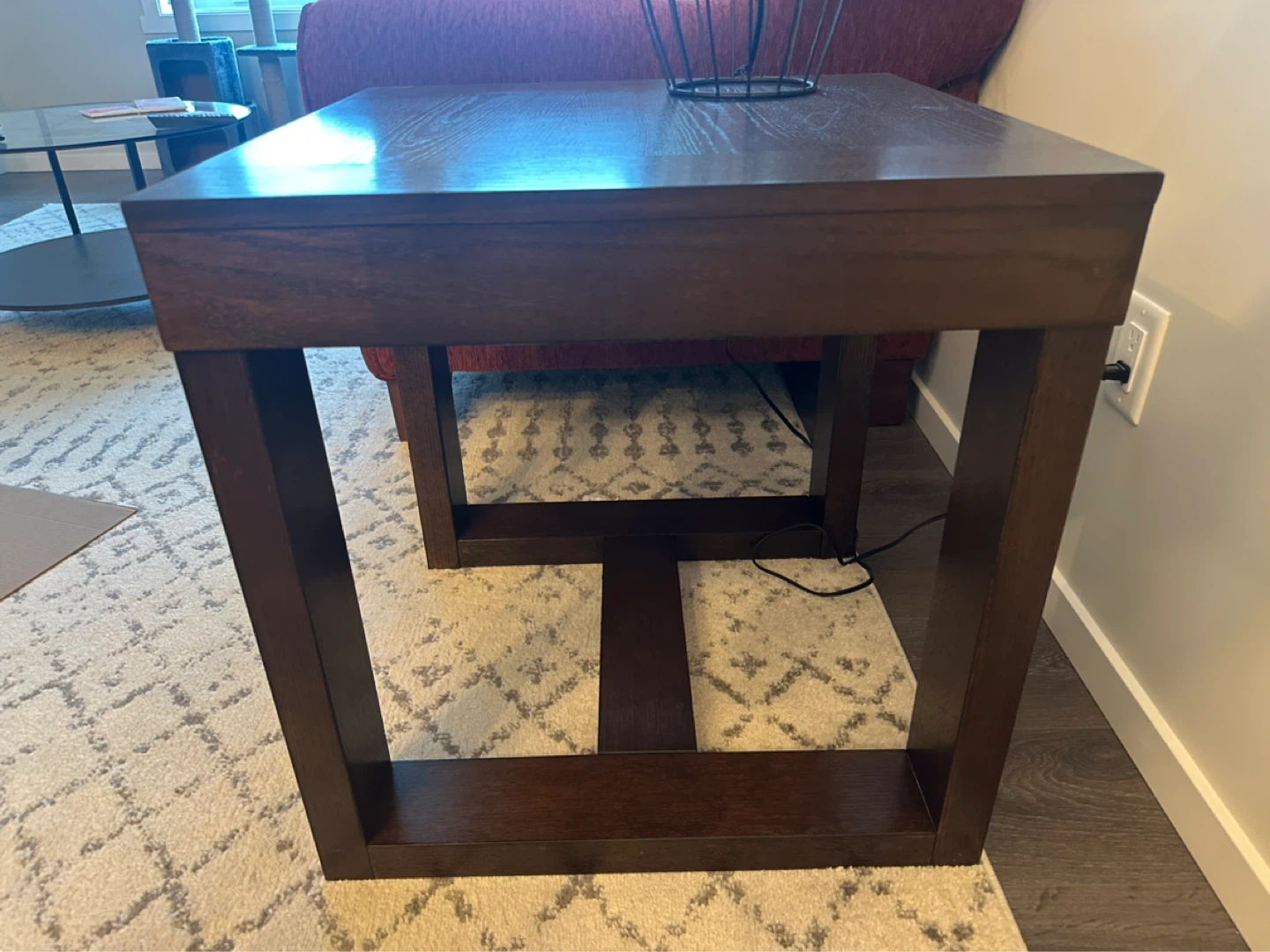 Solid wood side table & coffee table