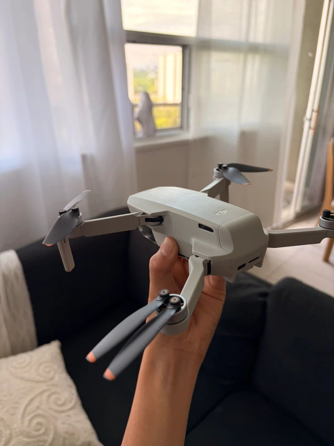🚁 DJI Mini Drone Bundle – 2 Batteries, Controller, Carrying Case - photo 3