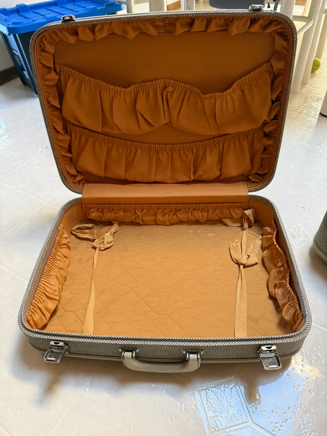 McBrine Baggage Vintage Suitcase Set - photo 5