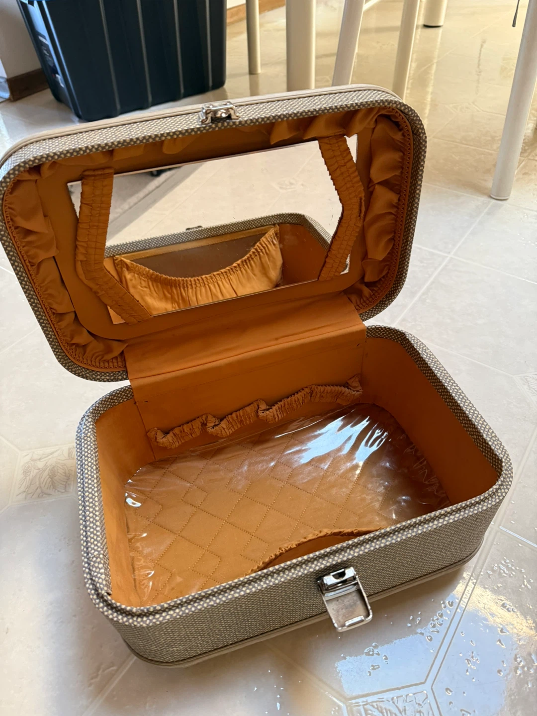 McBrine Baggage Vintage Suitcase Set - photo 4