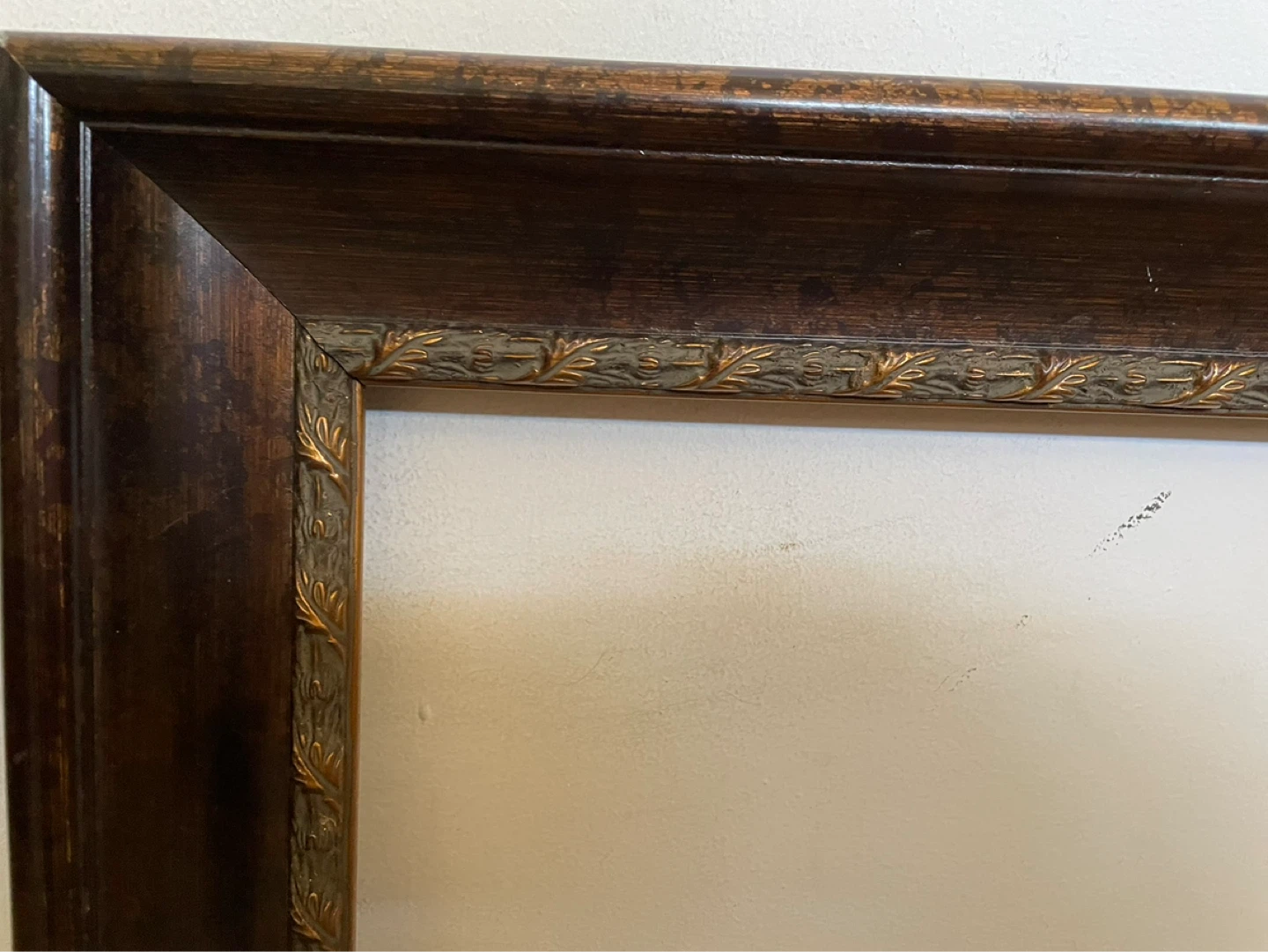 Beautiful wood open back picture frame 16” x 20” - photo 3