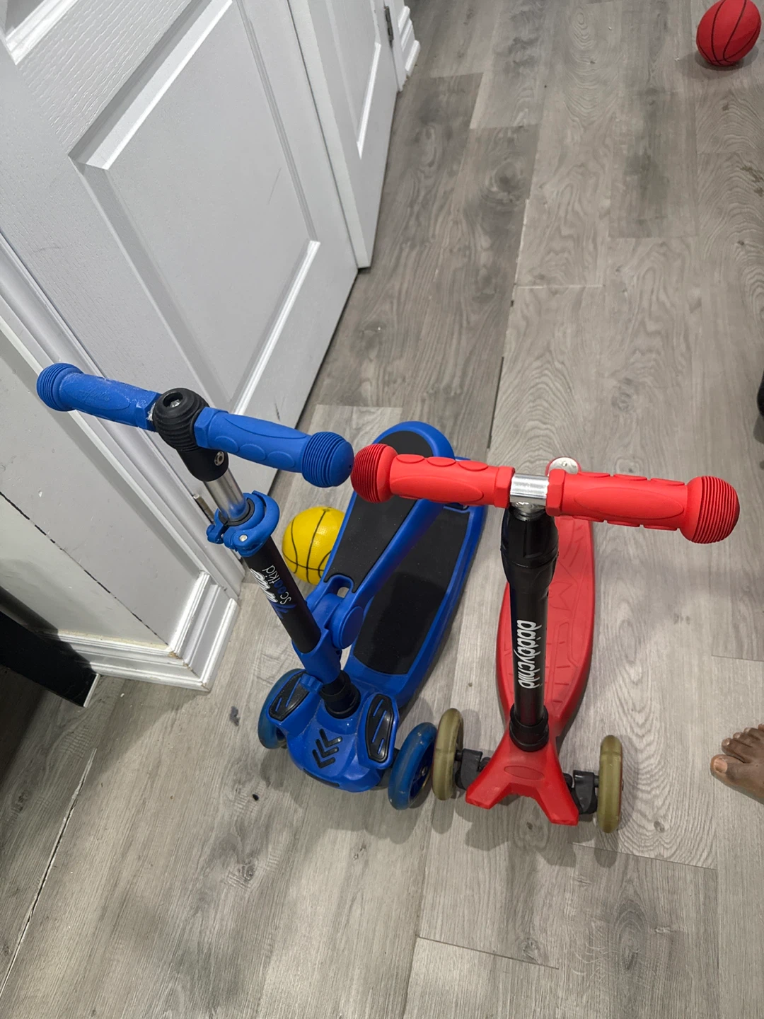 2 Kids Scooters - Blue & Red