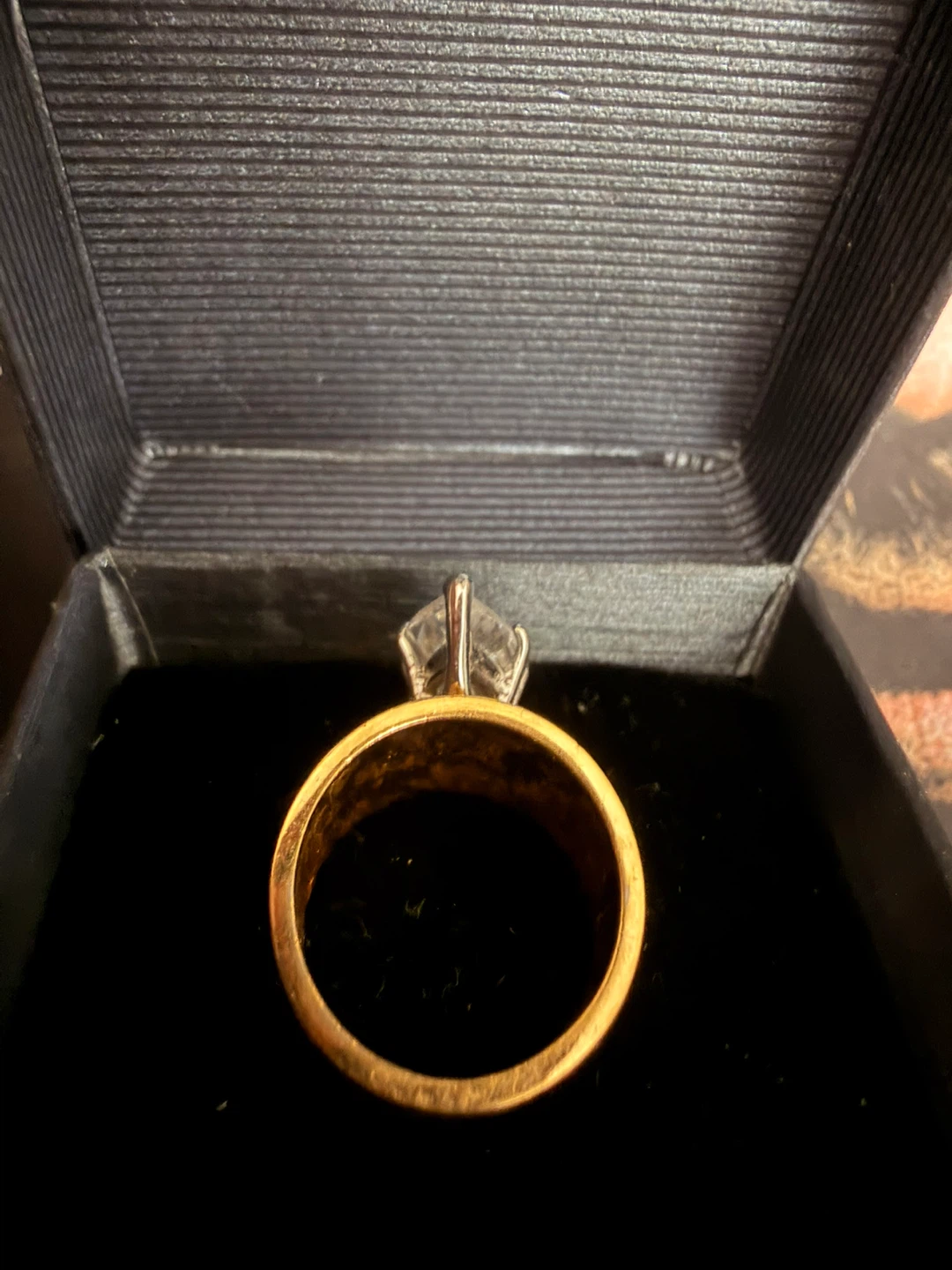 Marquise Cut Ring in Gold tone Band size 6 - photo 4