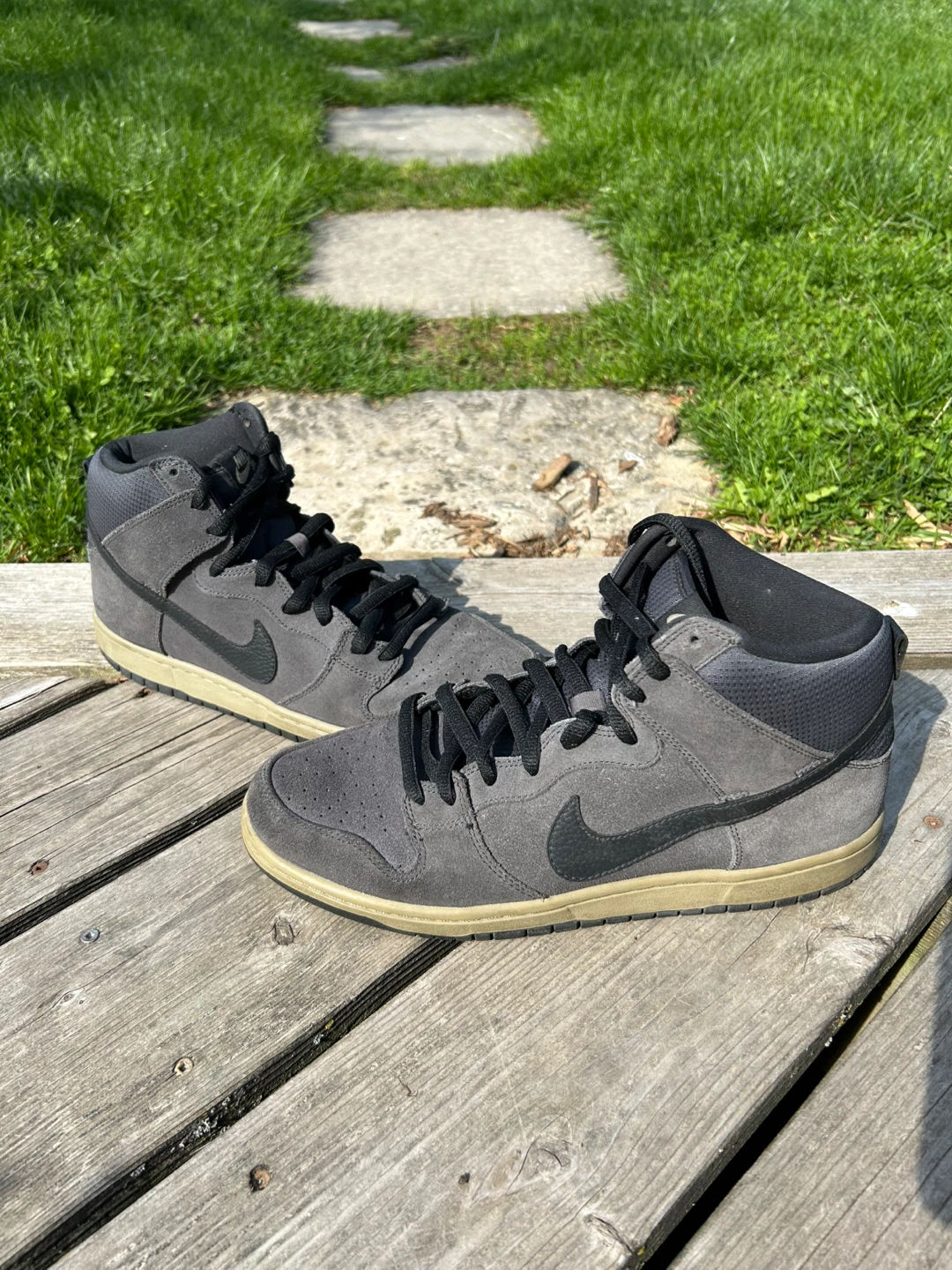 Nike Sb dunk high black grey olive size 11.5
