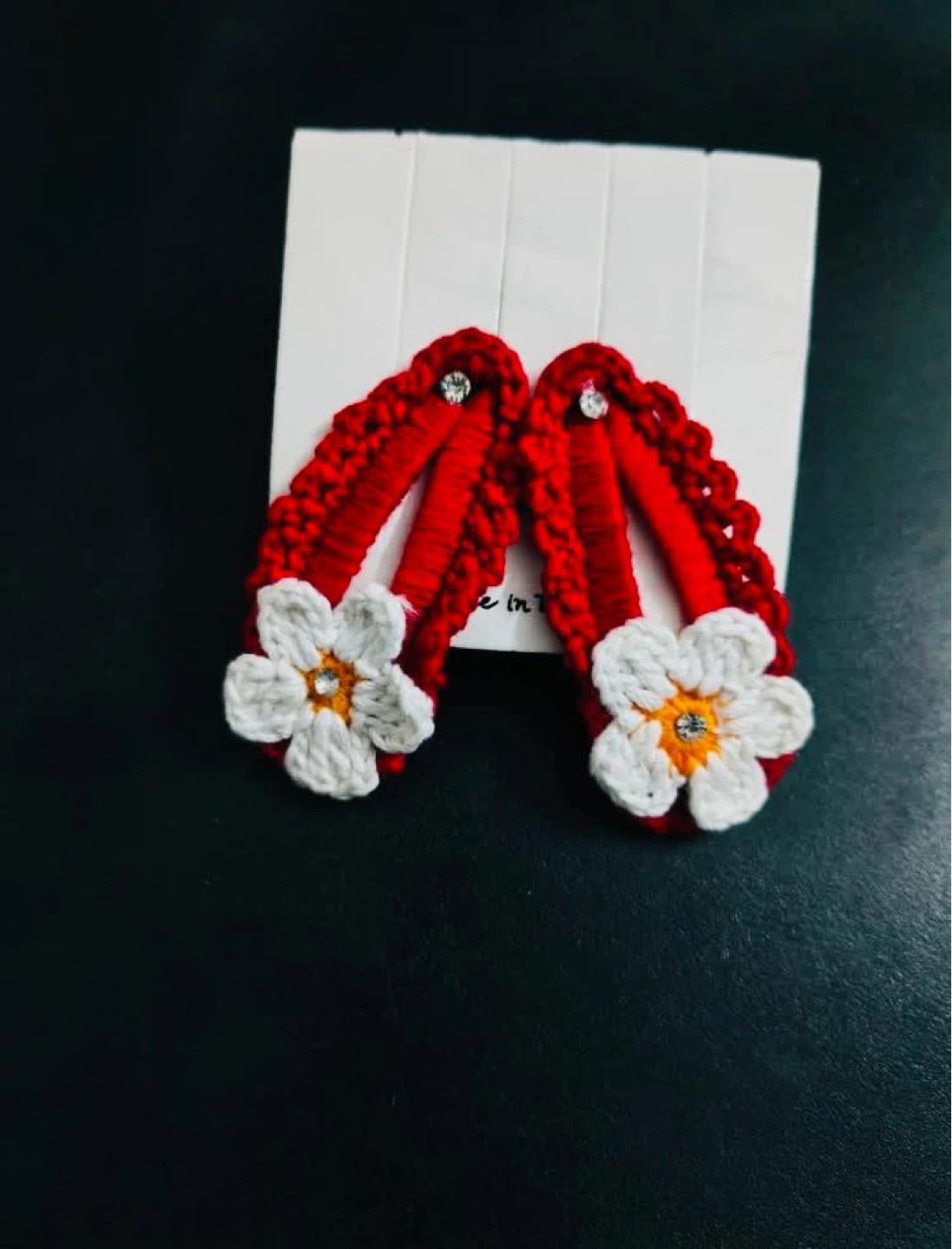 Crocheted Flower Hair Clips - photo 5