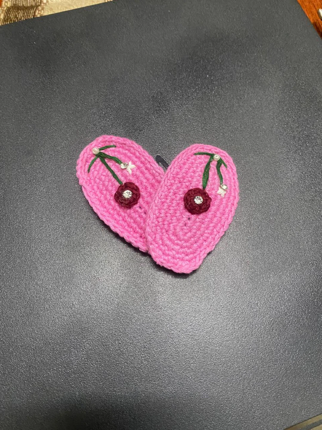 Crocheted Flower Hair Clips - photo 4