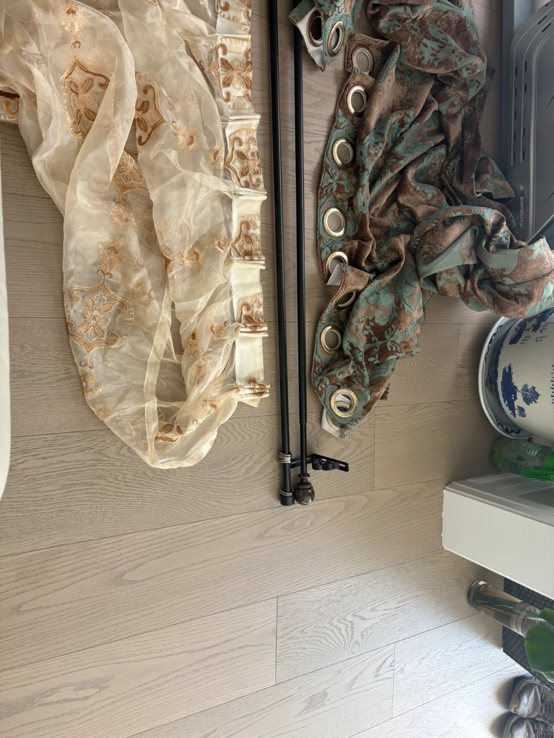 Floral Pattern Curtains and Rod Set - photo 4