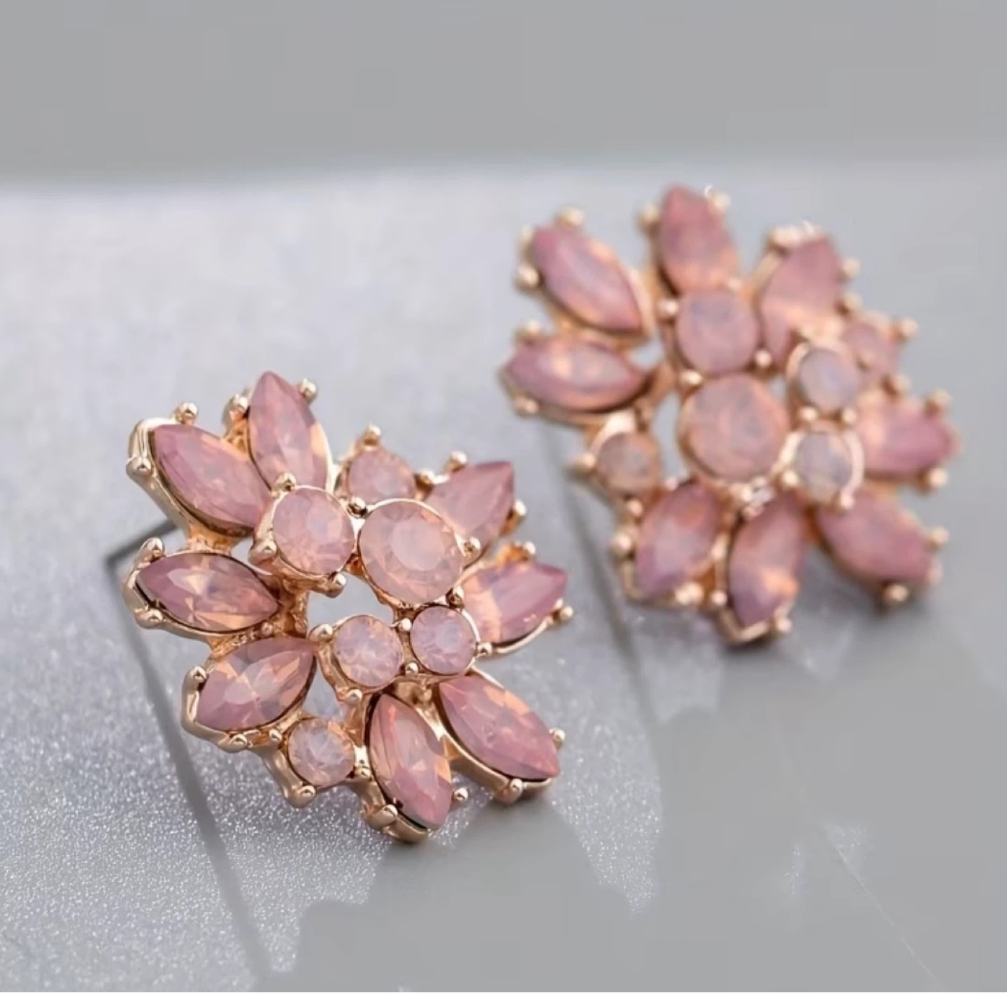 Rose Gold Pink Crystal Flower Stud Earrings - photo 3