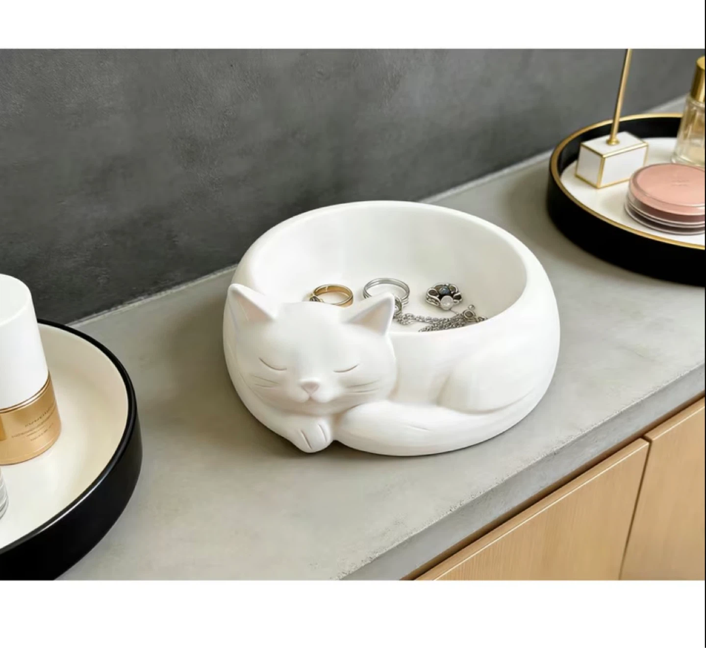 White Sleeping Cat Jewelry & Storage Tray - photo 2