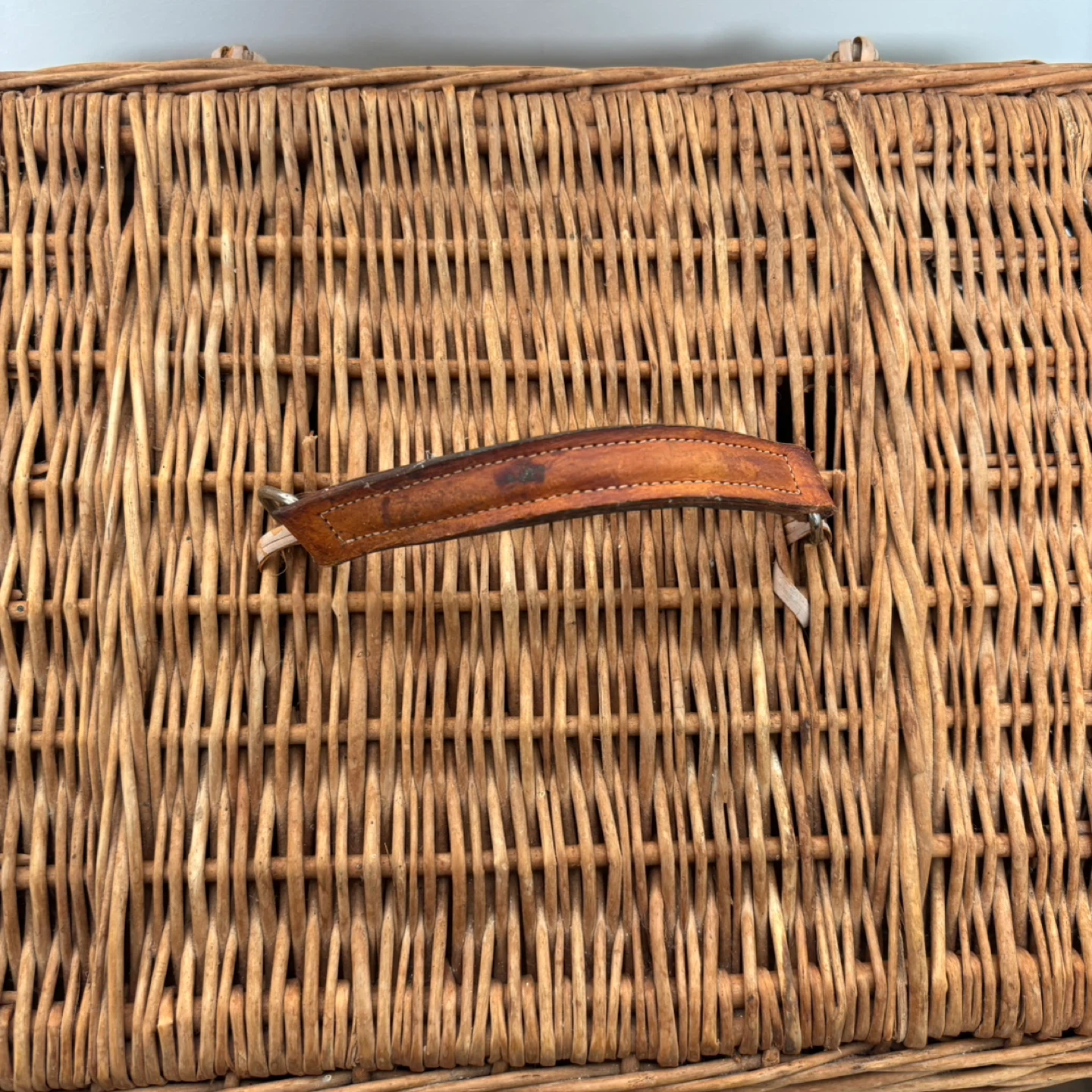 Vintage Wicker Basket - photo 2