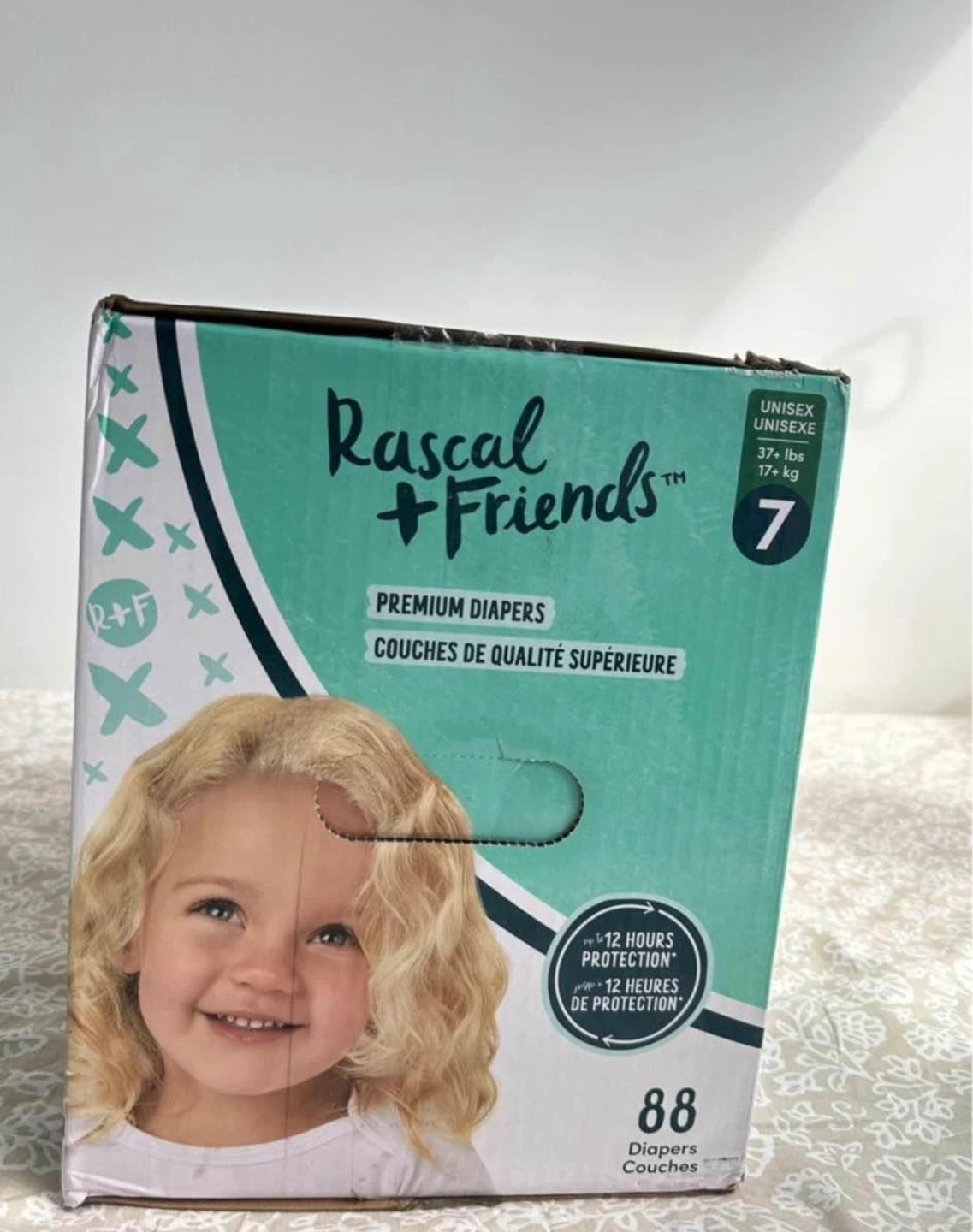 Rascal + Friends Premium Diapers Size 7 (88 Count)
