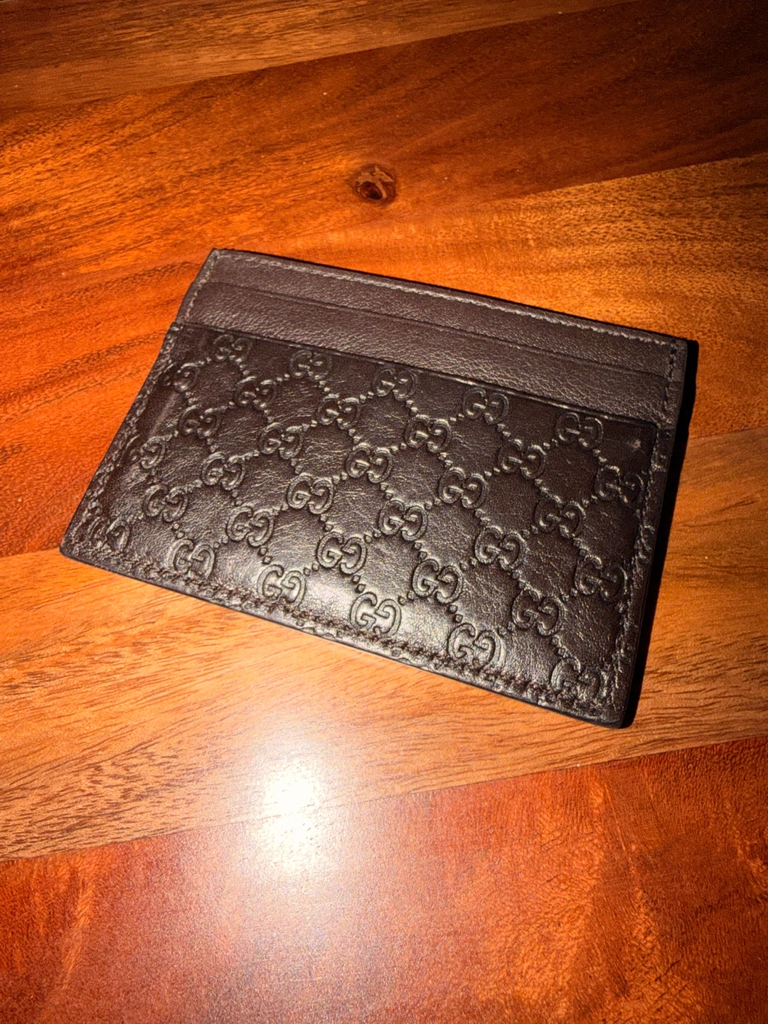 Gucci GG Embossed Leather Card Holder Brand New - photo 2