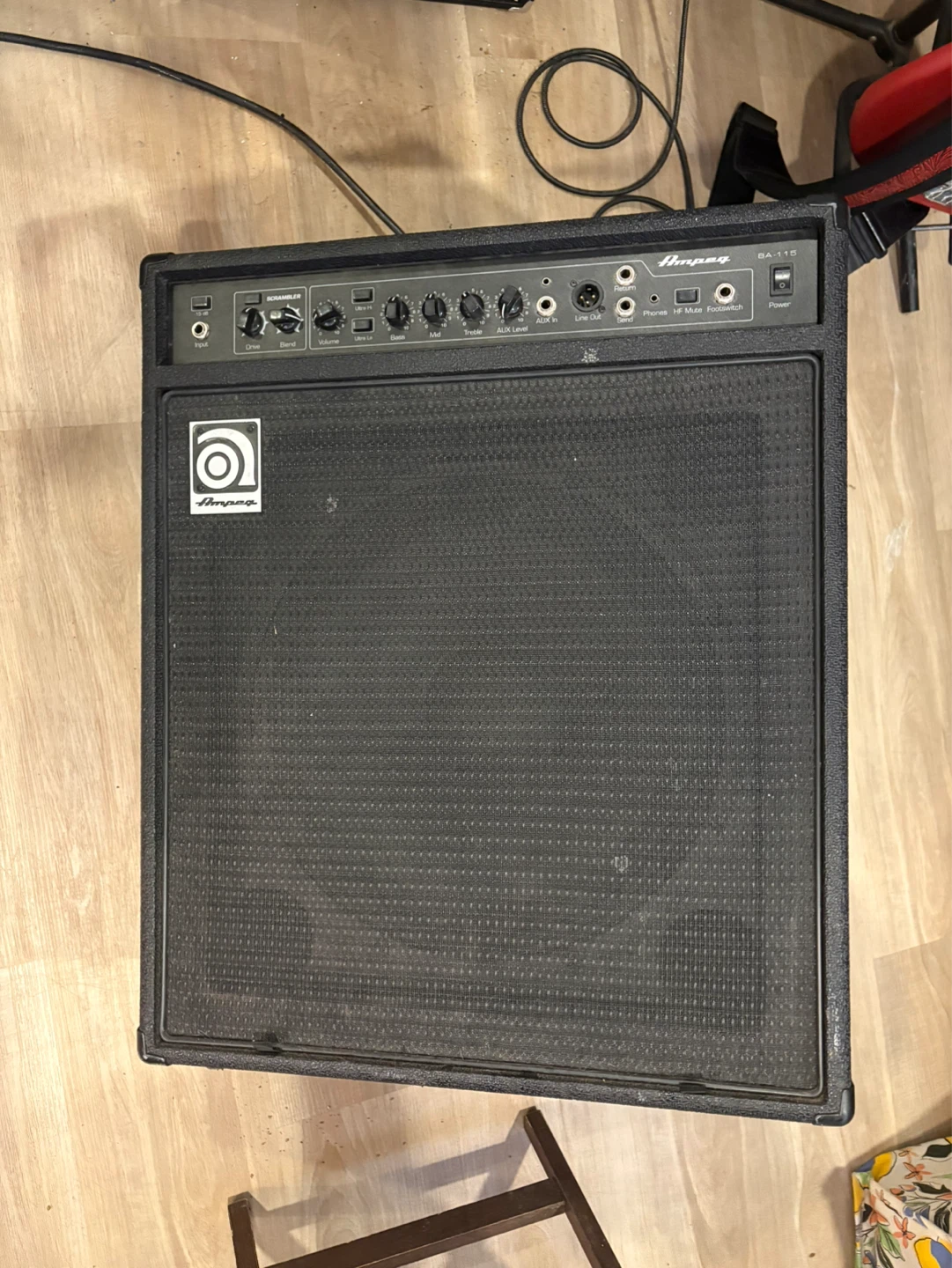 Ampeg BA-115 Bass Amp - photo 3