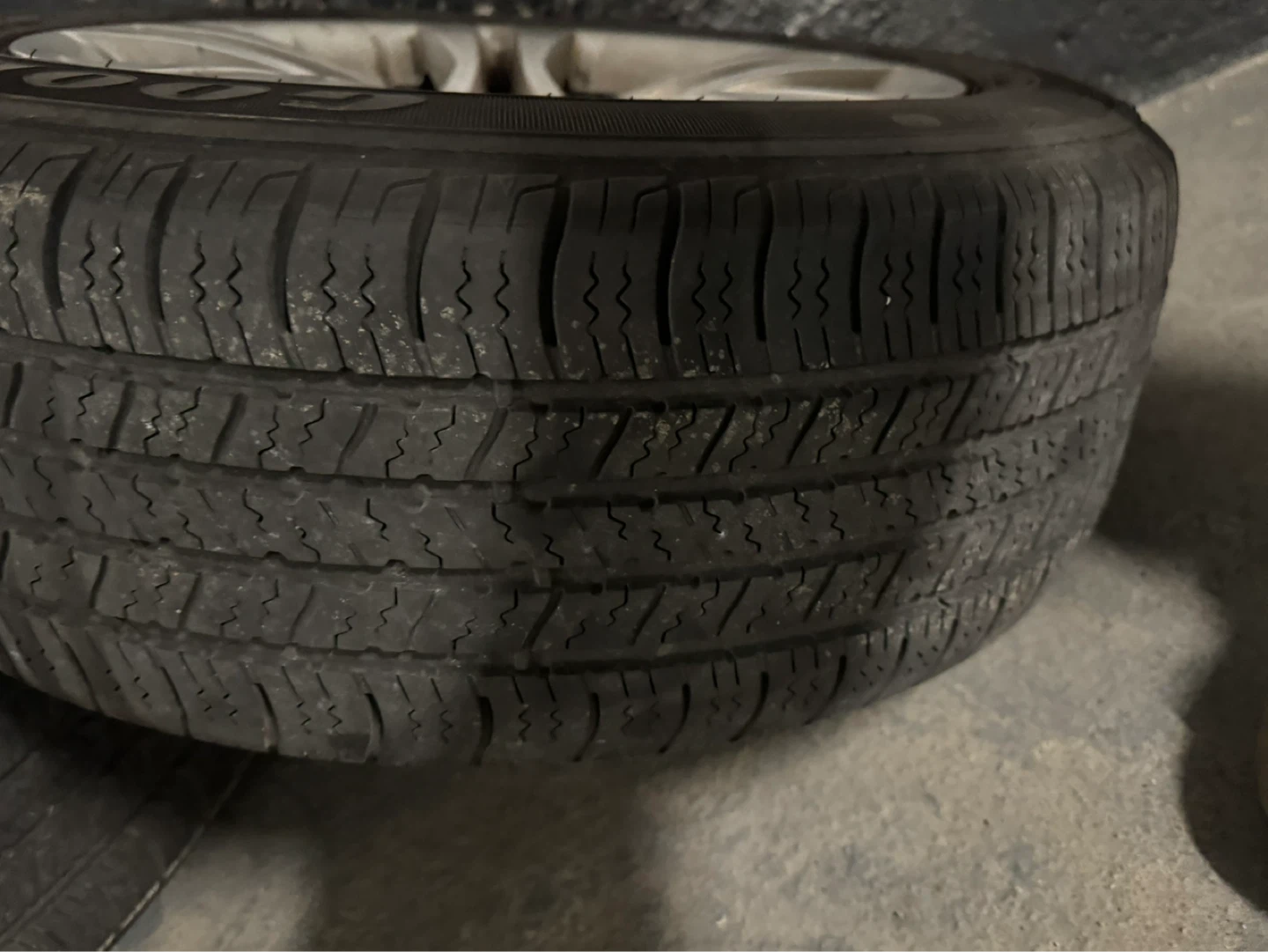 Set of 4 BMW Alloy Wheels and Goodyear Tires - photo 4