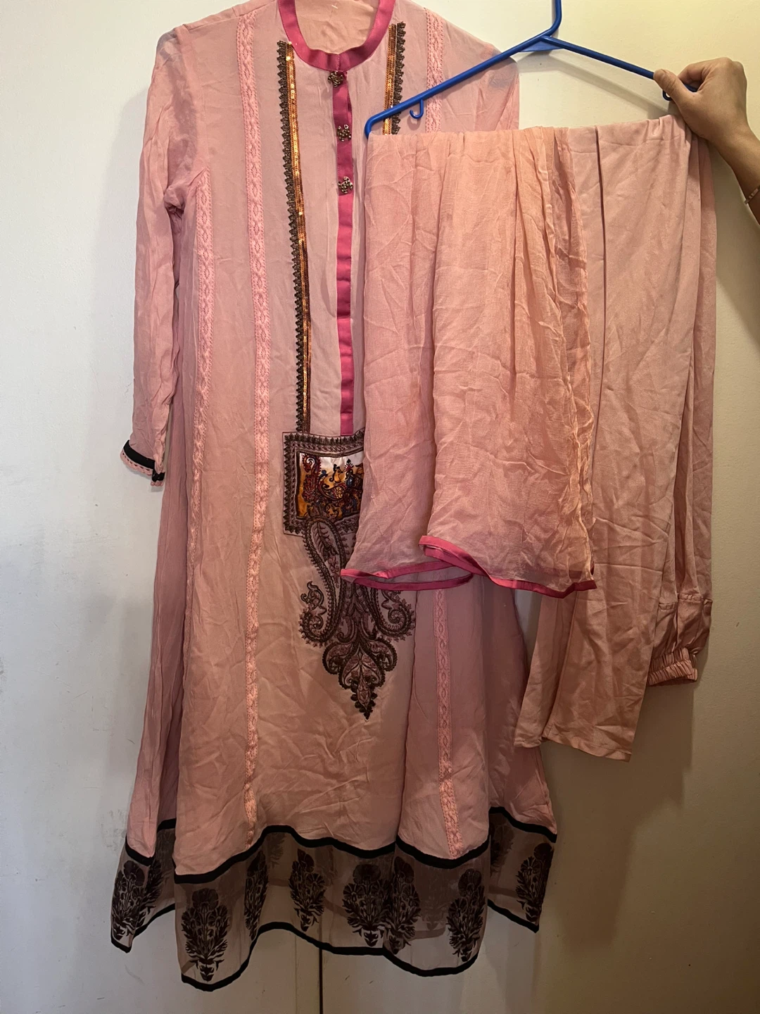 Pink Kurti, Pants, and Duppata Set - photo 3