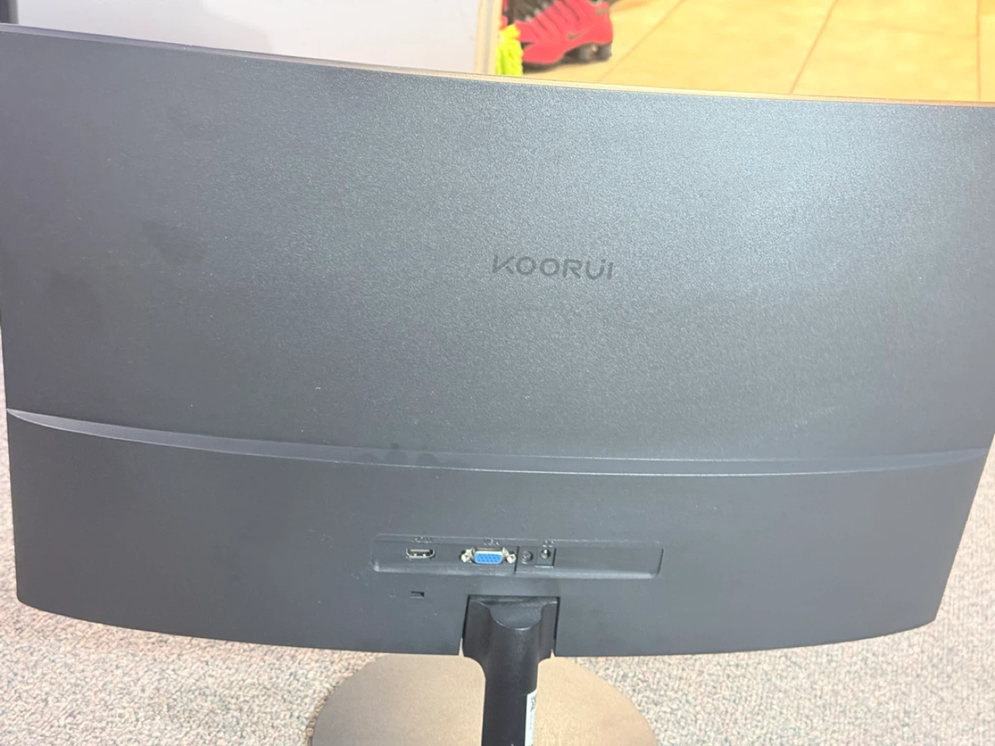 KOORUI 24” Curved Monitor - photo 3