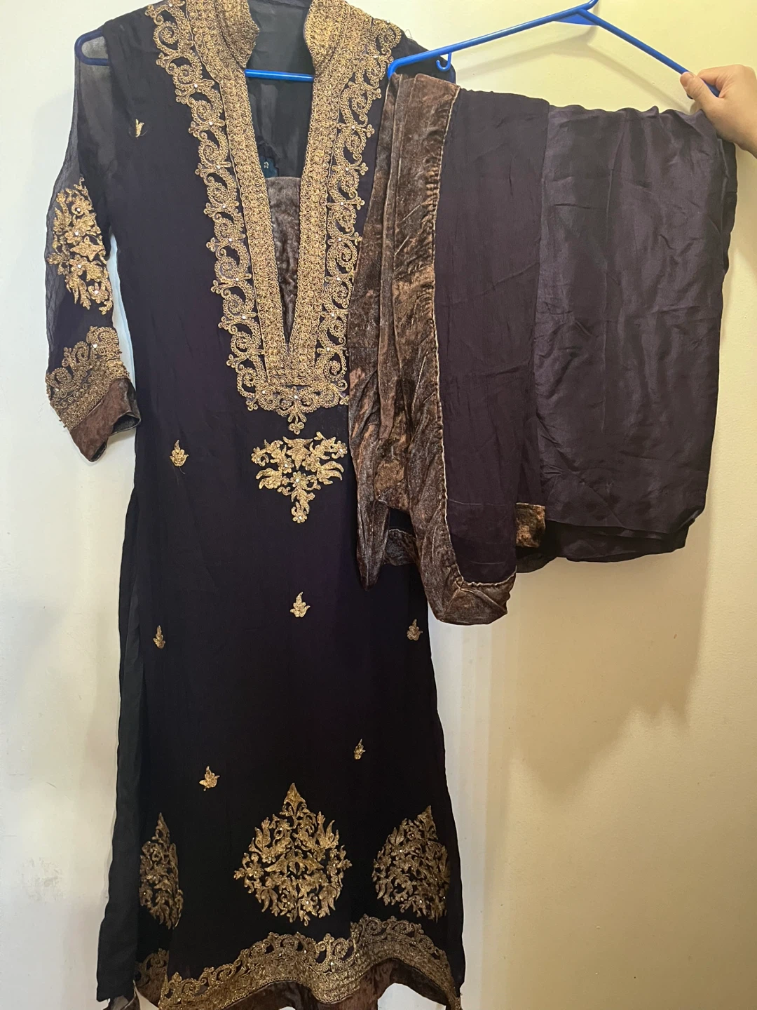 Embroidered Dark Purple Kurti with Pants and Dupatta - photo 4