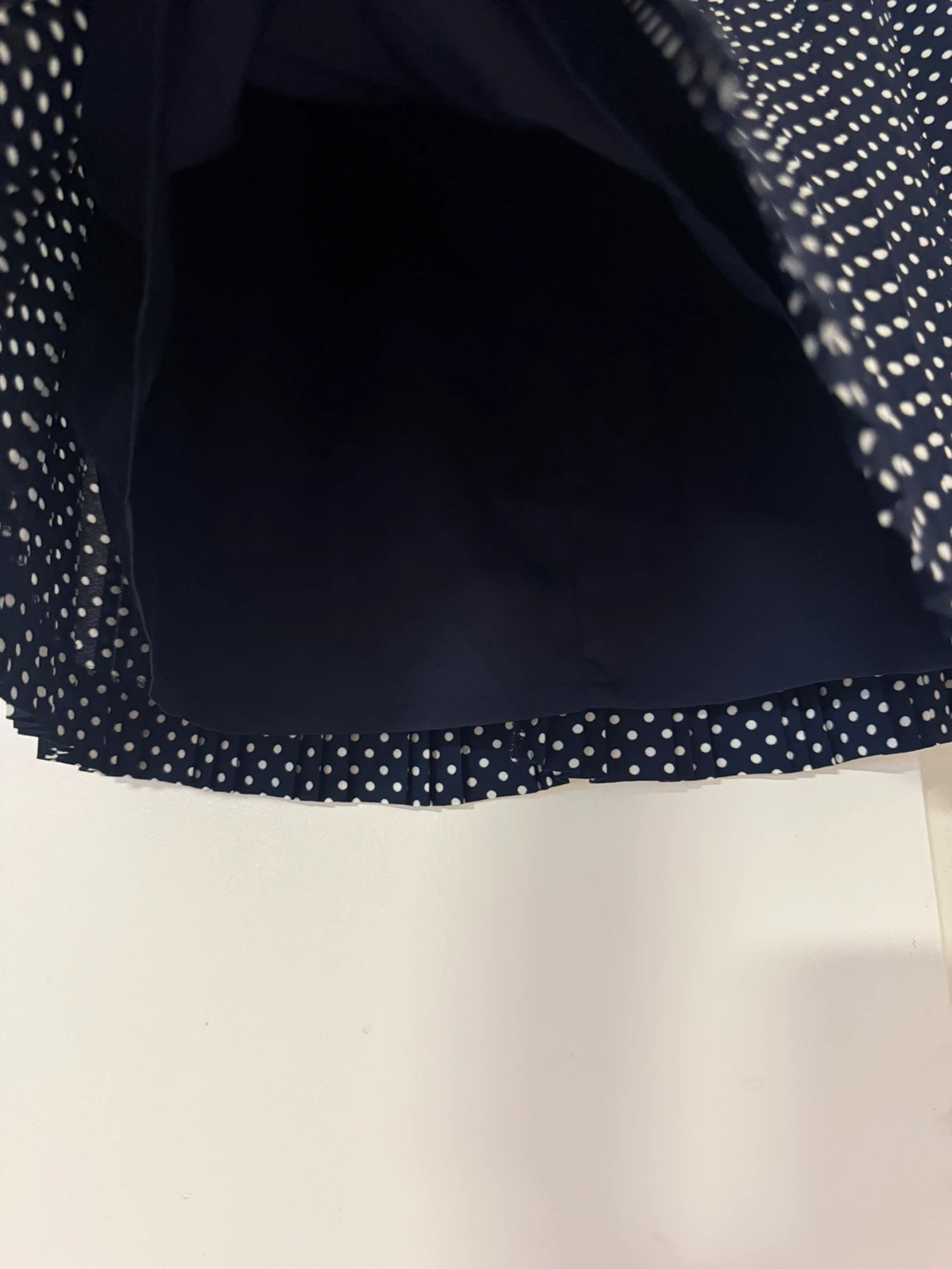 J. Crew Navy Polka Dot Pleated Skirt Size 6 - photo 2