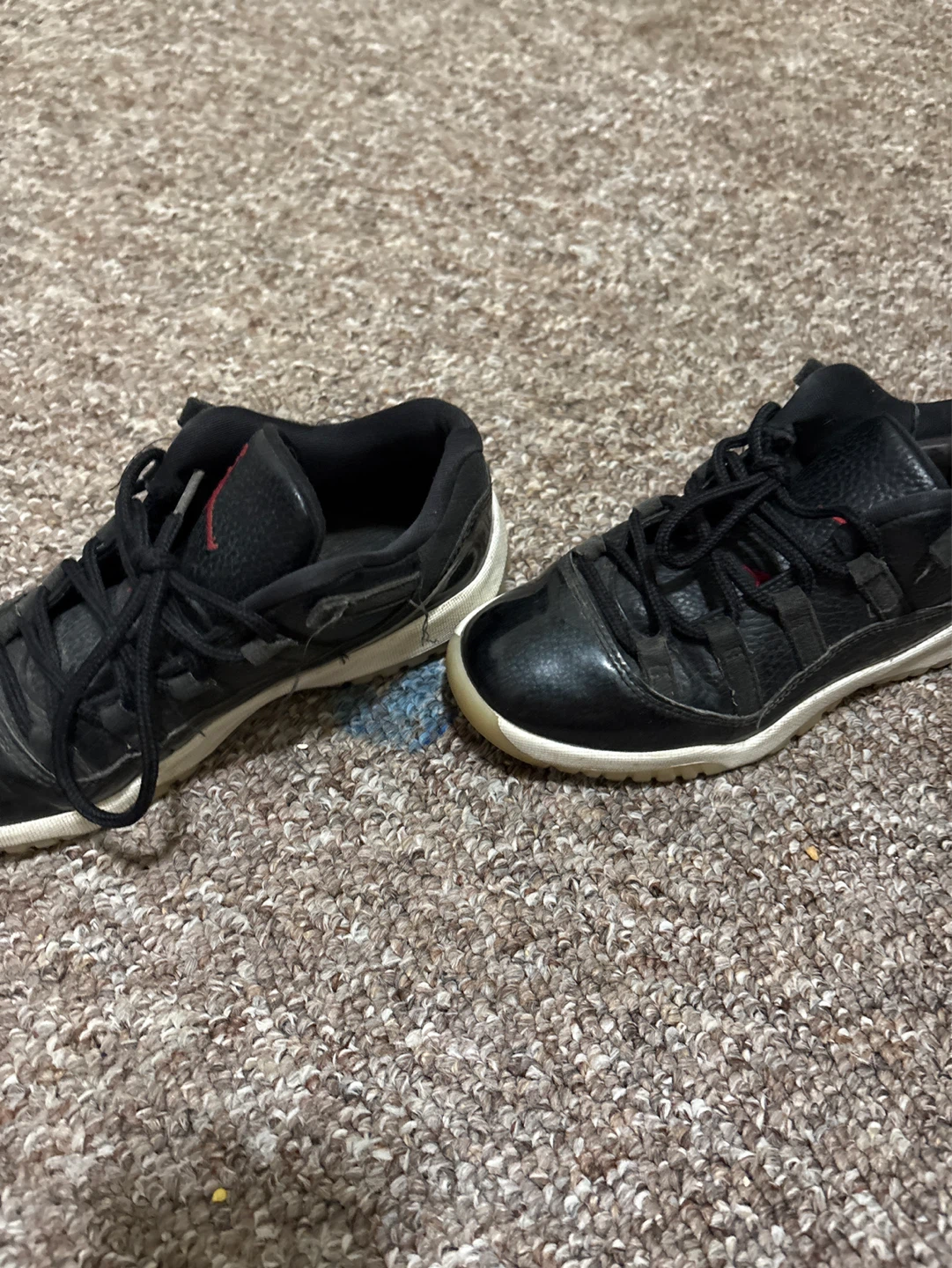 Air Jordan 11 Retro Low Black Red Sneakers