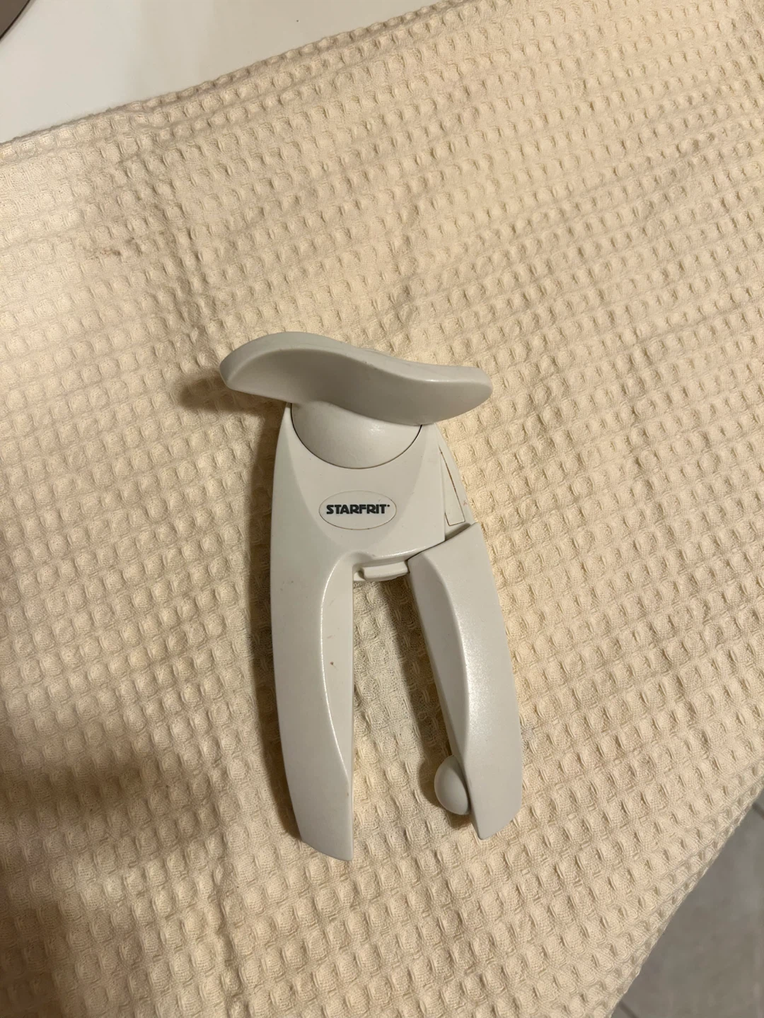 Starfrit Manual Can Opener - photo 2