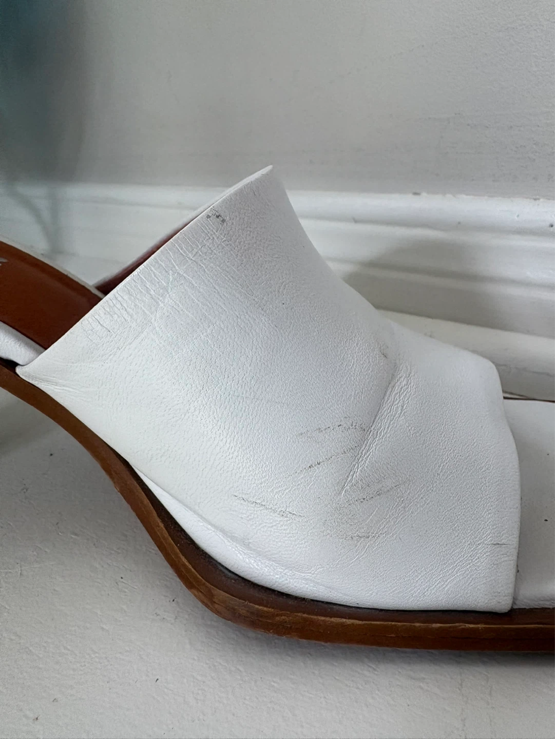 L’Intervalle: White Leather Heeled Mules- Size 41 - photo 3