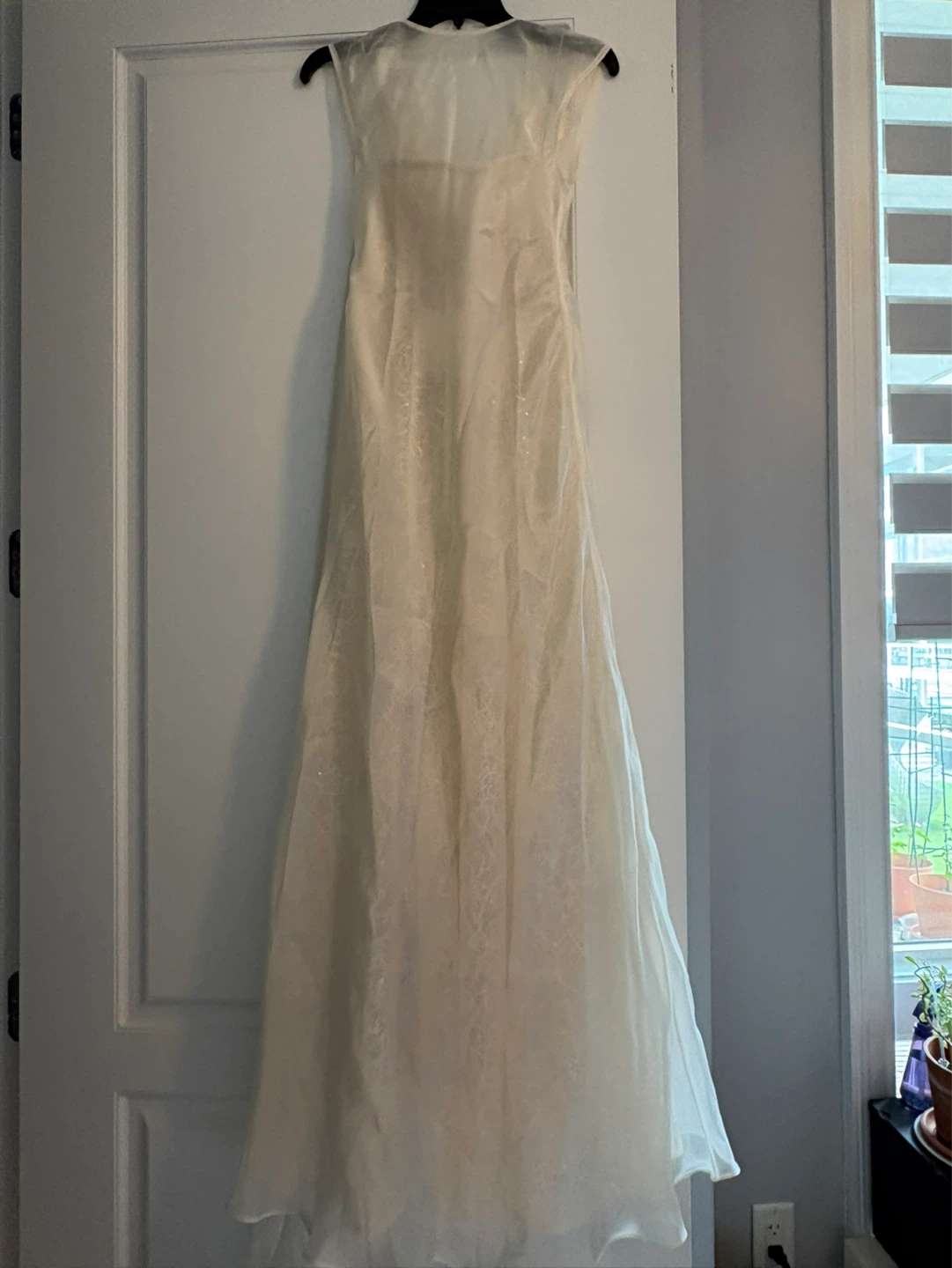 Women's Formal Dress - photo 3