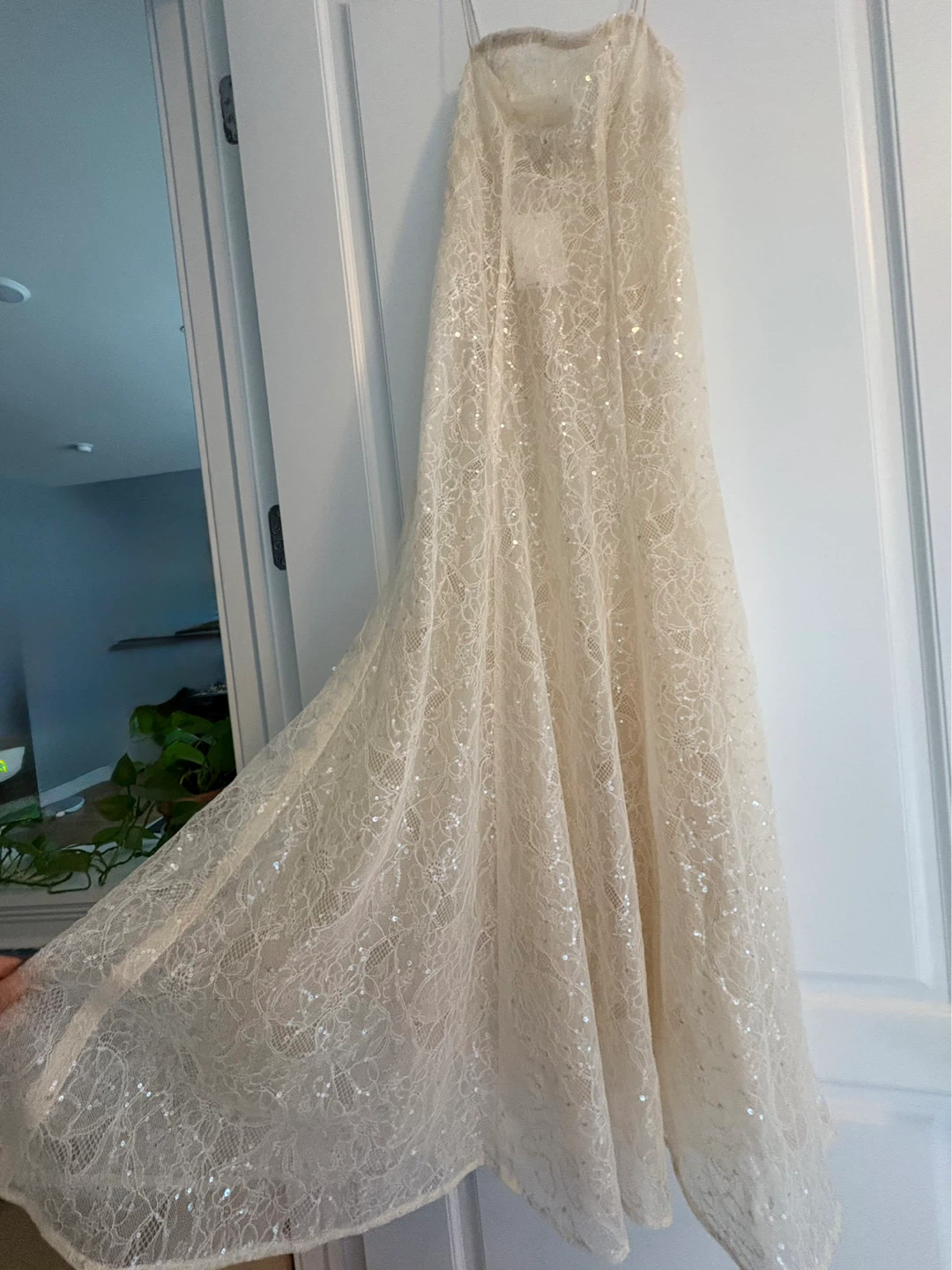 Women's Formal Dress - photo 3